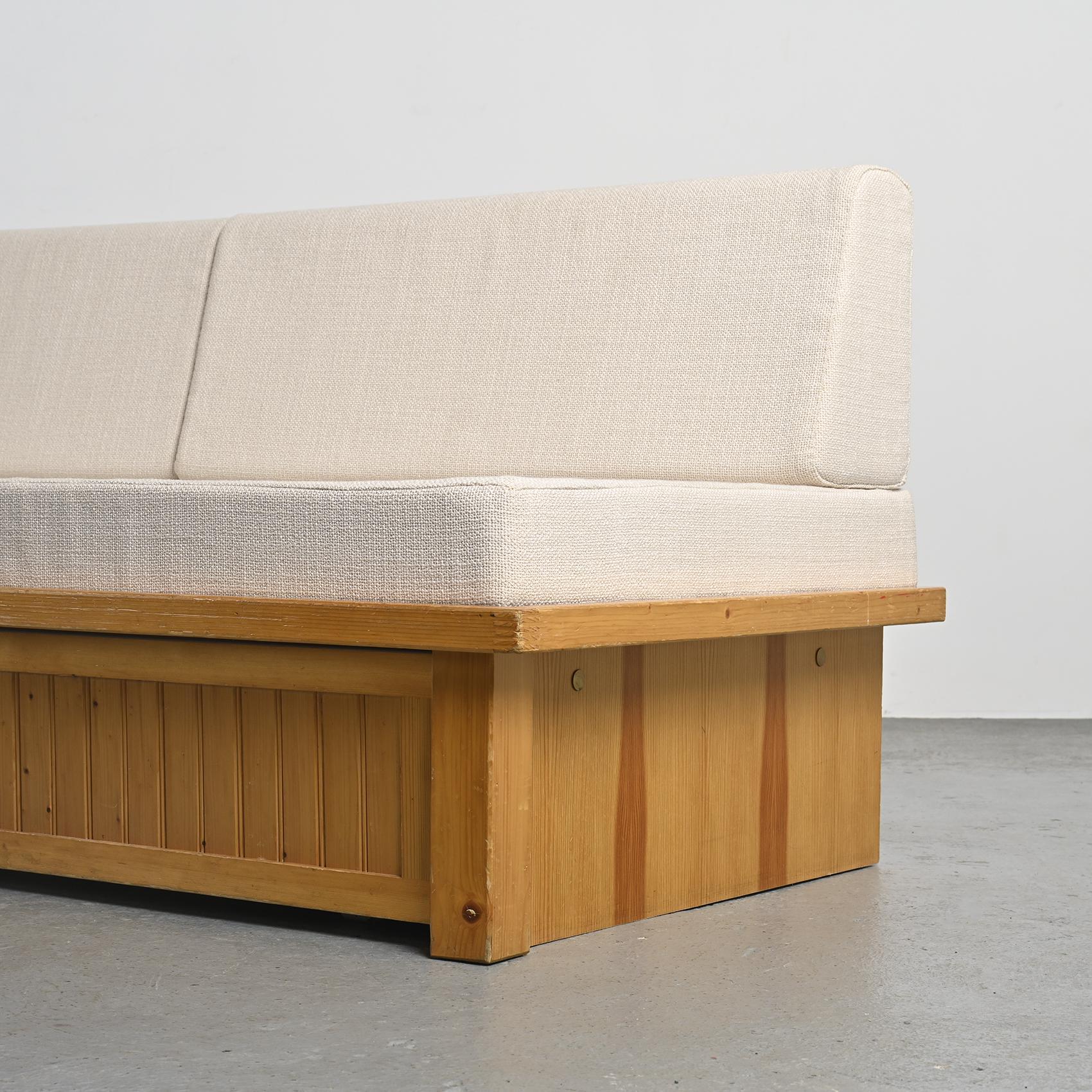 Les Arcs Bench by Charlotte Perriand circa 1973 3