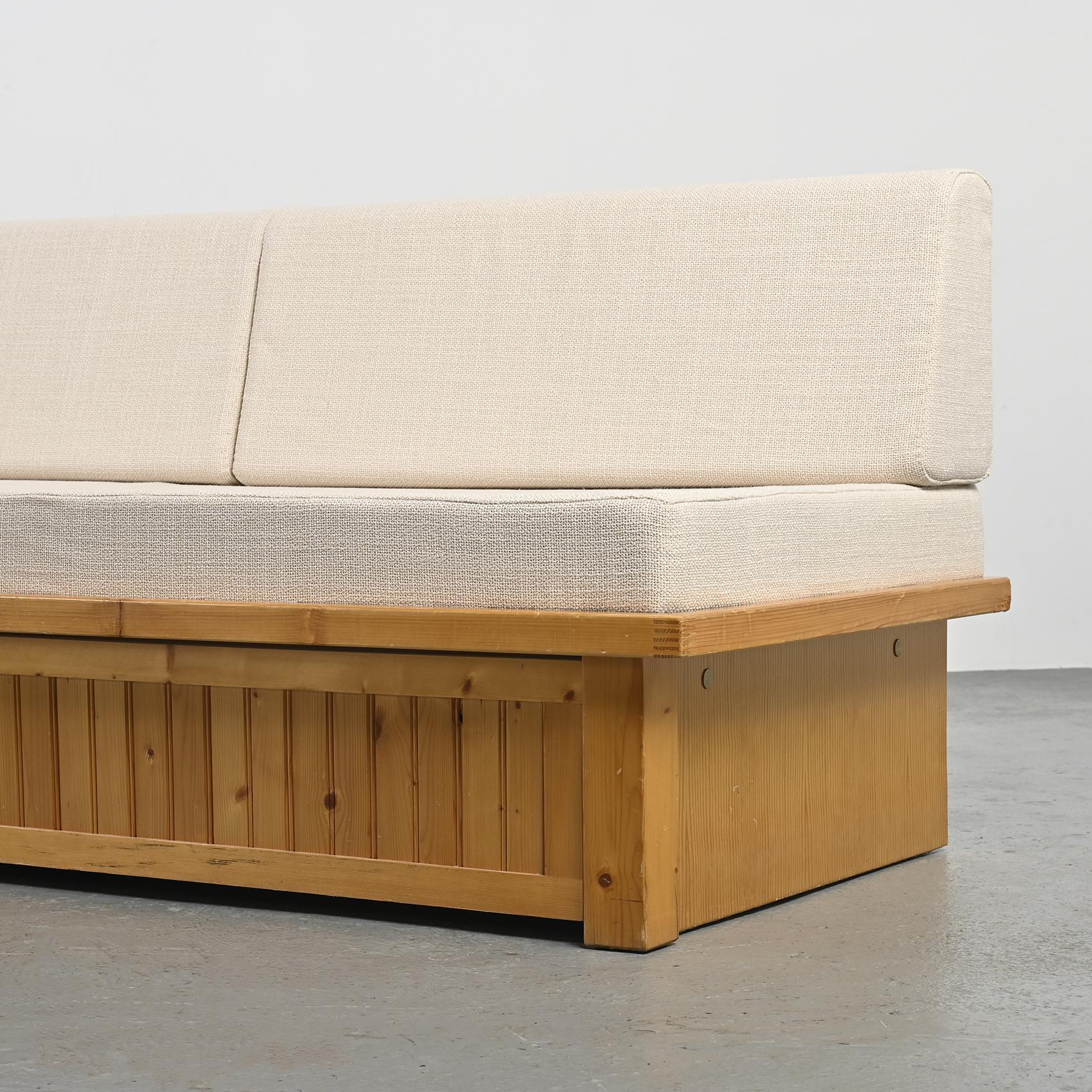 Les Arcs Bench by Charlotte Perriand circa 1973 5