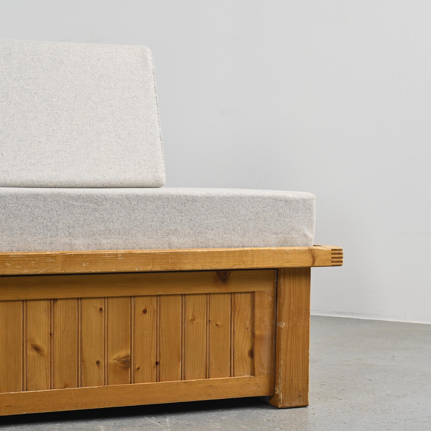 Mid-Century Modern Les Arcs Bench by Charlotte Perriand, circa 1973