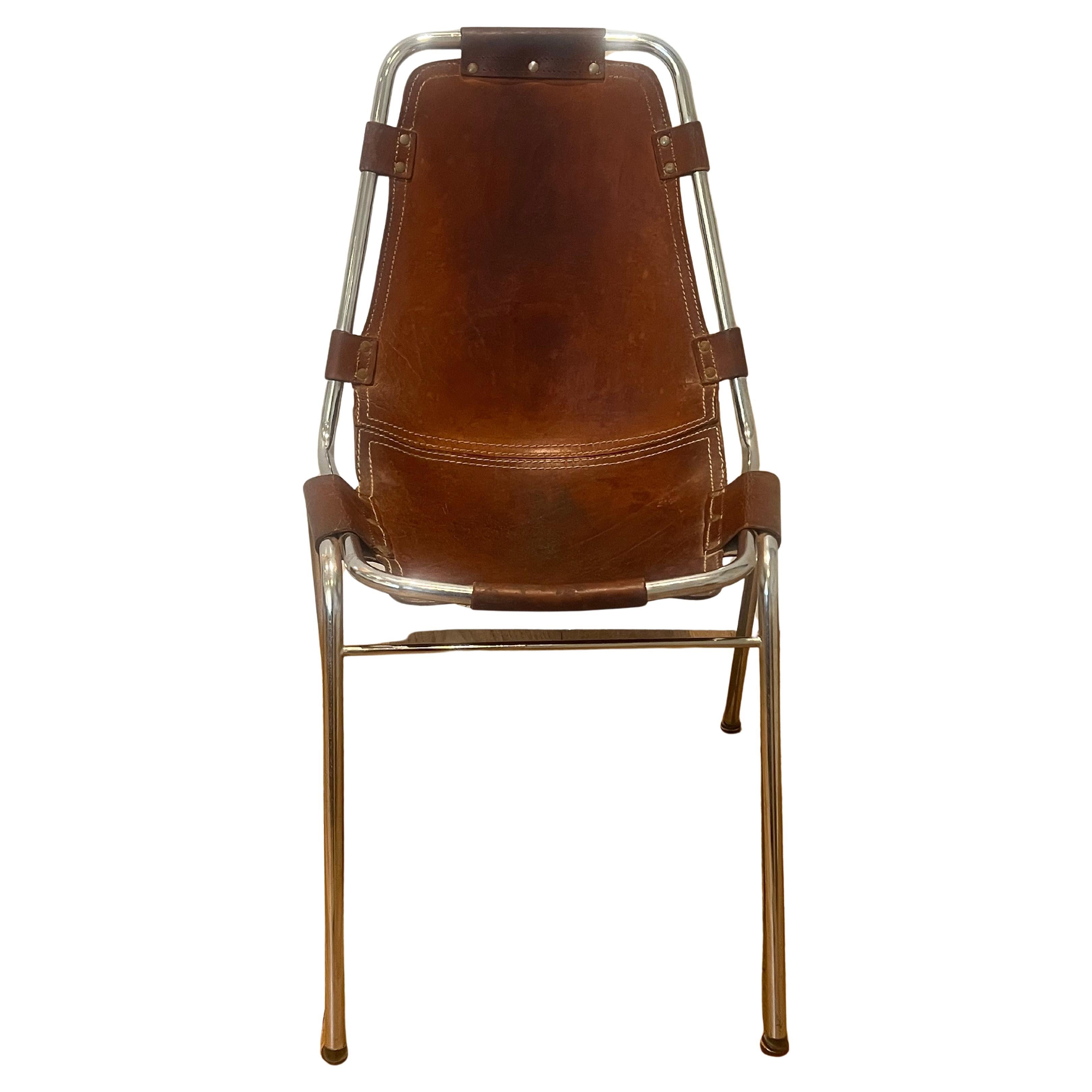 Von Charlotte Perriand in Auftrag gegebener / ausgewählter Esszimmerstuhl für die Innenausstattung der Appartements des Skigebiets Les Arcs