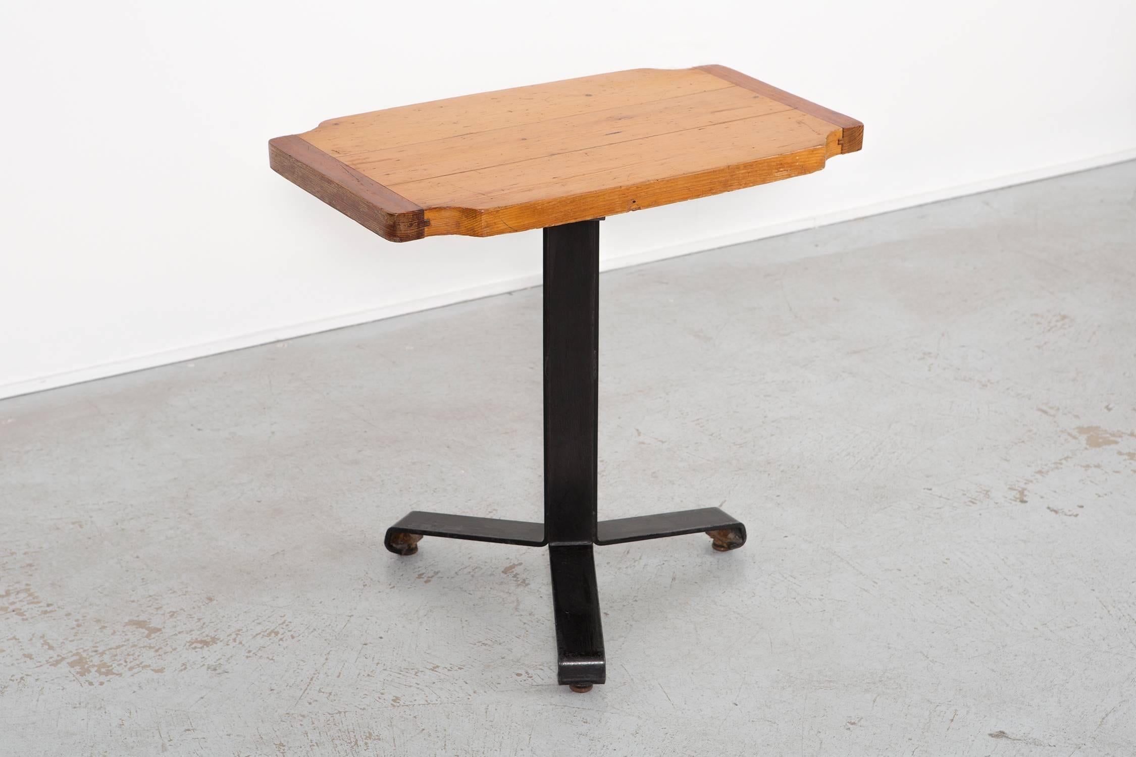 Occasional - cafe table

designed by Charlotte Perriand for Les Arcs

France, circa 1960s 

wood + metal

Measures: 25 15/16” H x 27 7/16” W x 16 5/8” D.