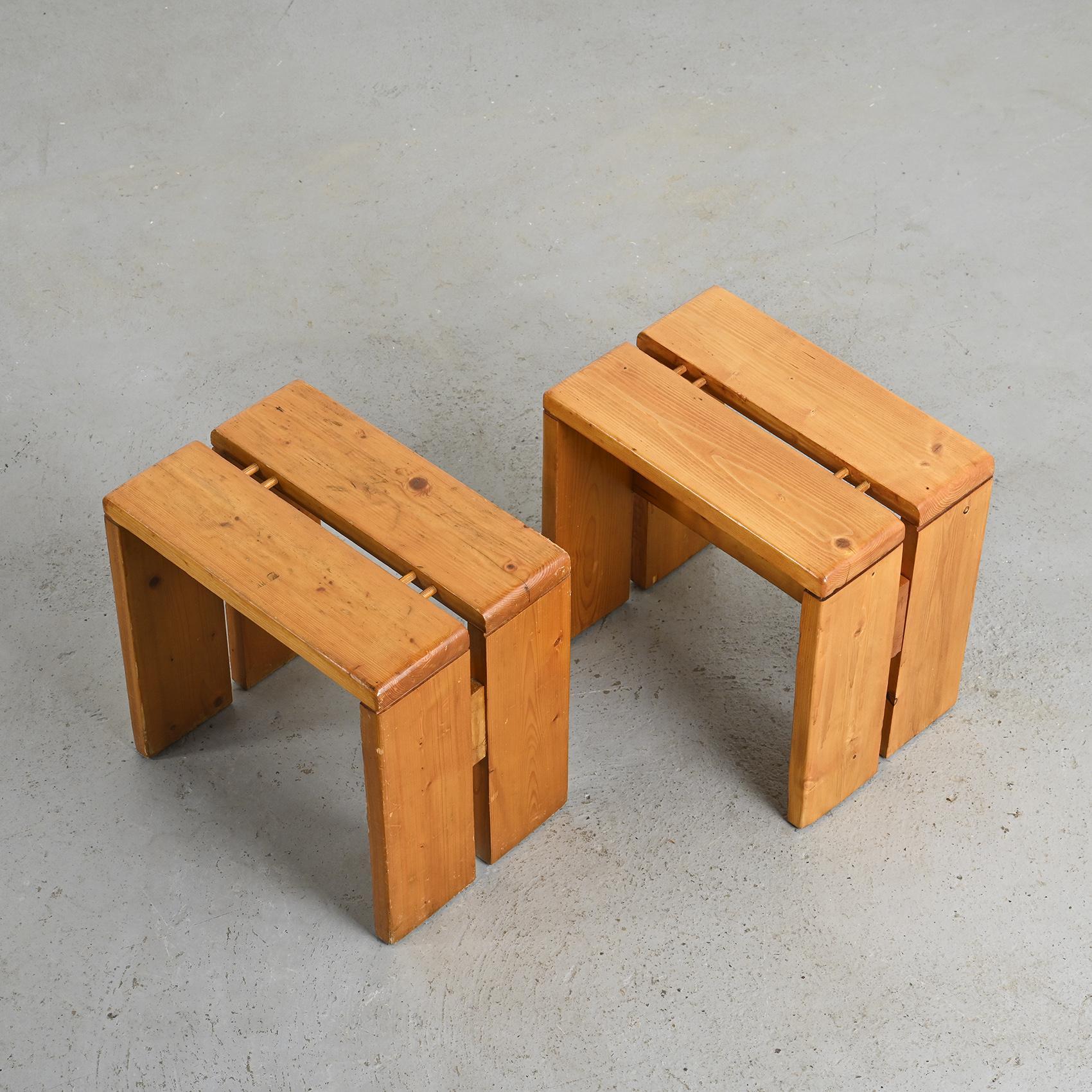 20th Century Les Arcs Pair of Pine Stools, French Alps circa 1970 For Sale