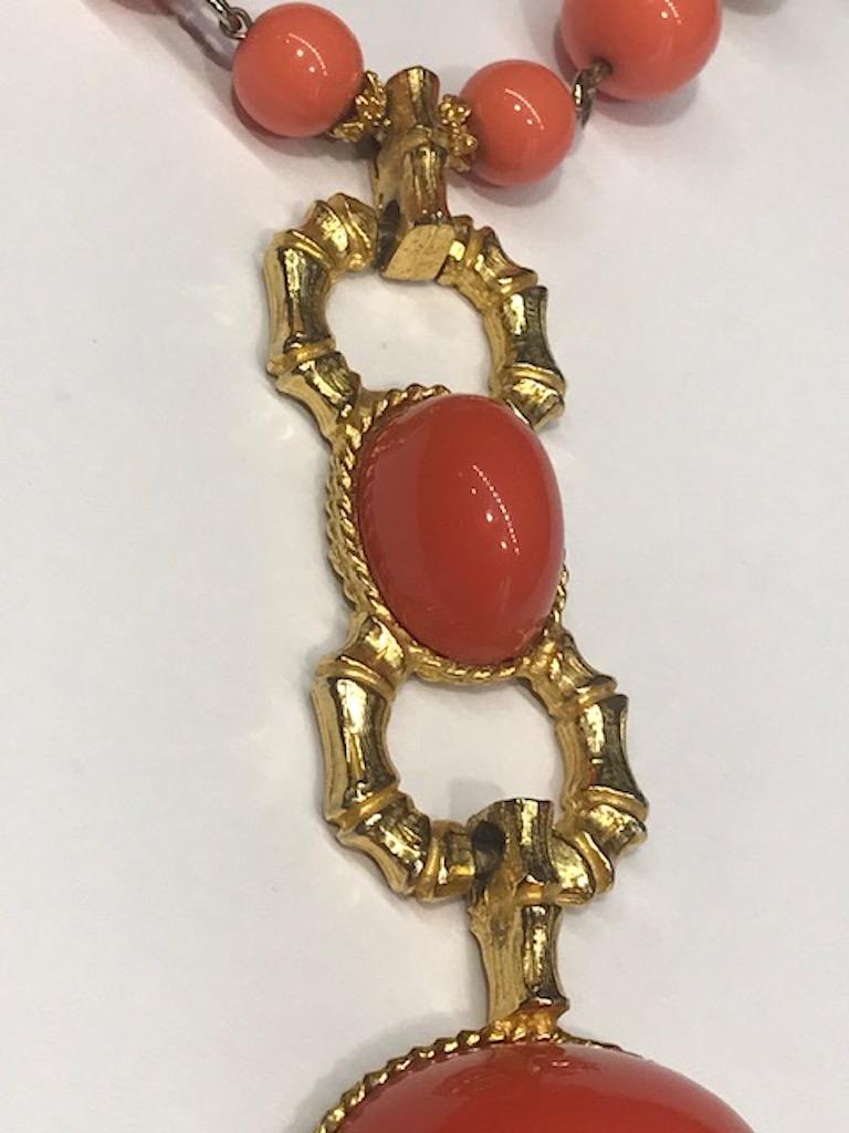 Les Bernard 1980s Coral Cabochon & Gold 1980s Necklace 2