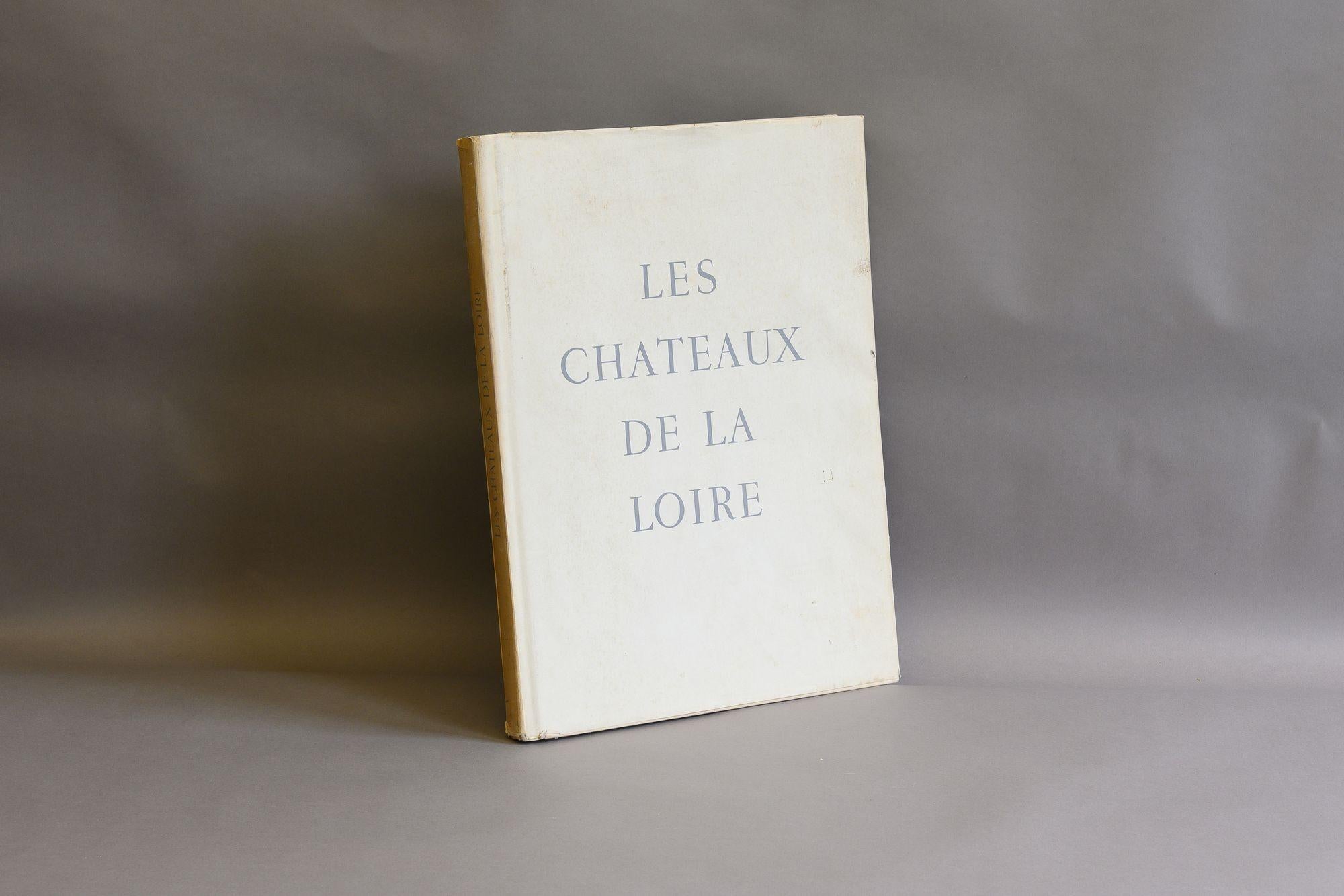 Chateau of the Loire photography book with images and descriptions in French. Circa 1950.
H 46cm x W 36cm x D 3cm