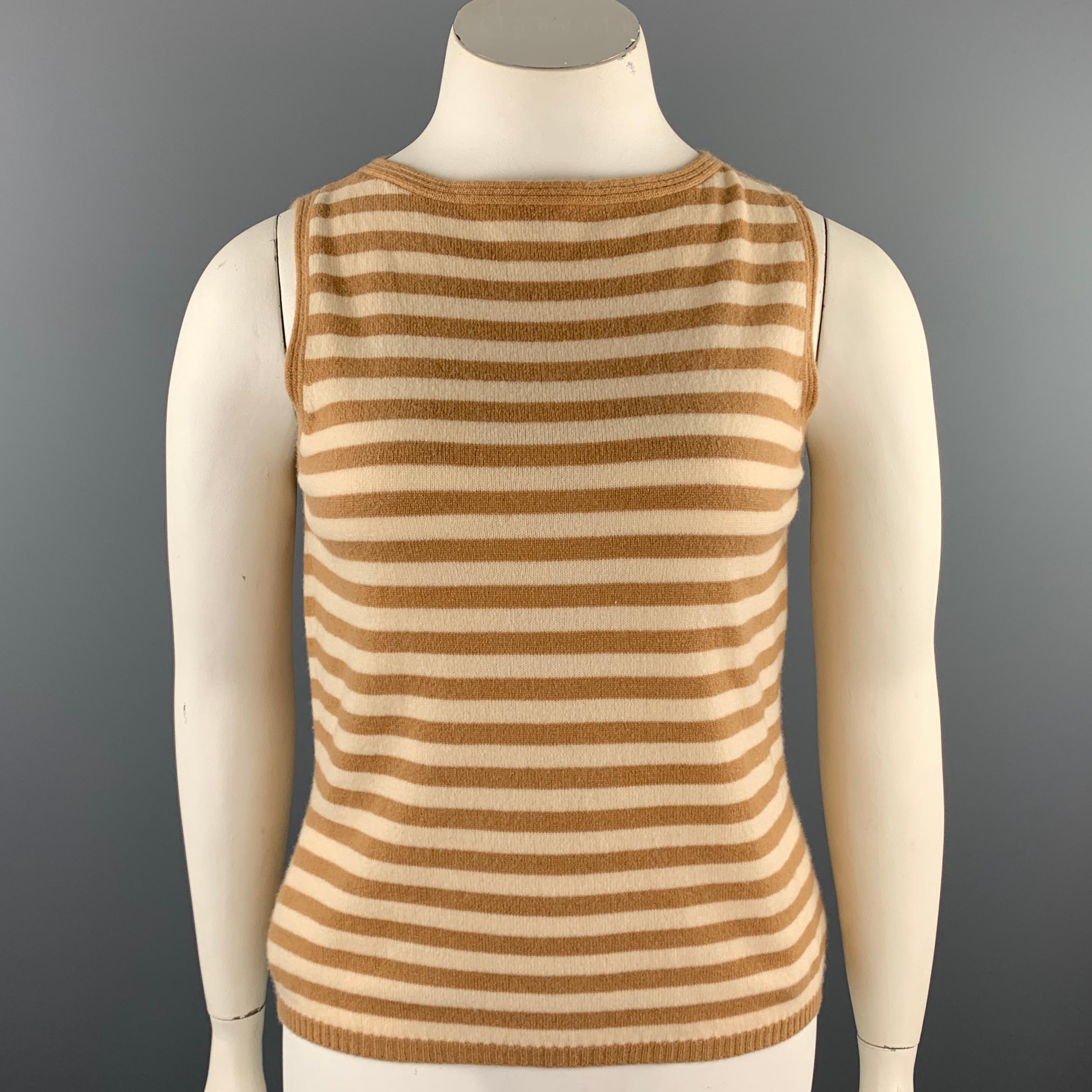 LES COPAINS top comes in a camel knitted stripe cashmere with a ribbed hem featuring a matching open front cardigan. Made in Italy.

Excellent Pre-Owned Condition.
Marked: 48/V

Measurements:

-Top
Shoulder: 14 in. 
Bust: 36 in 
Length: 21.5 in.