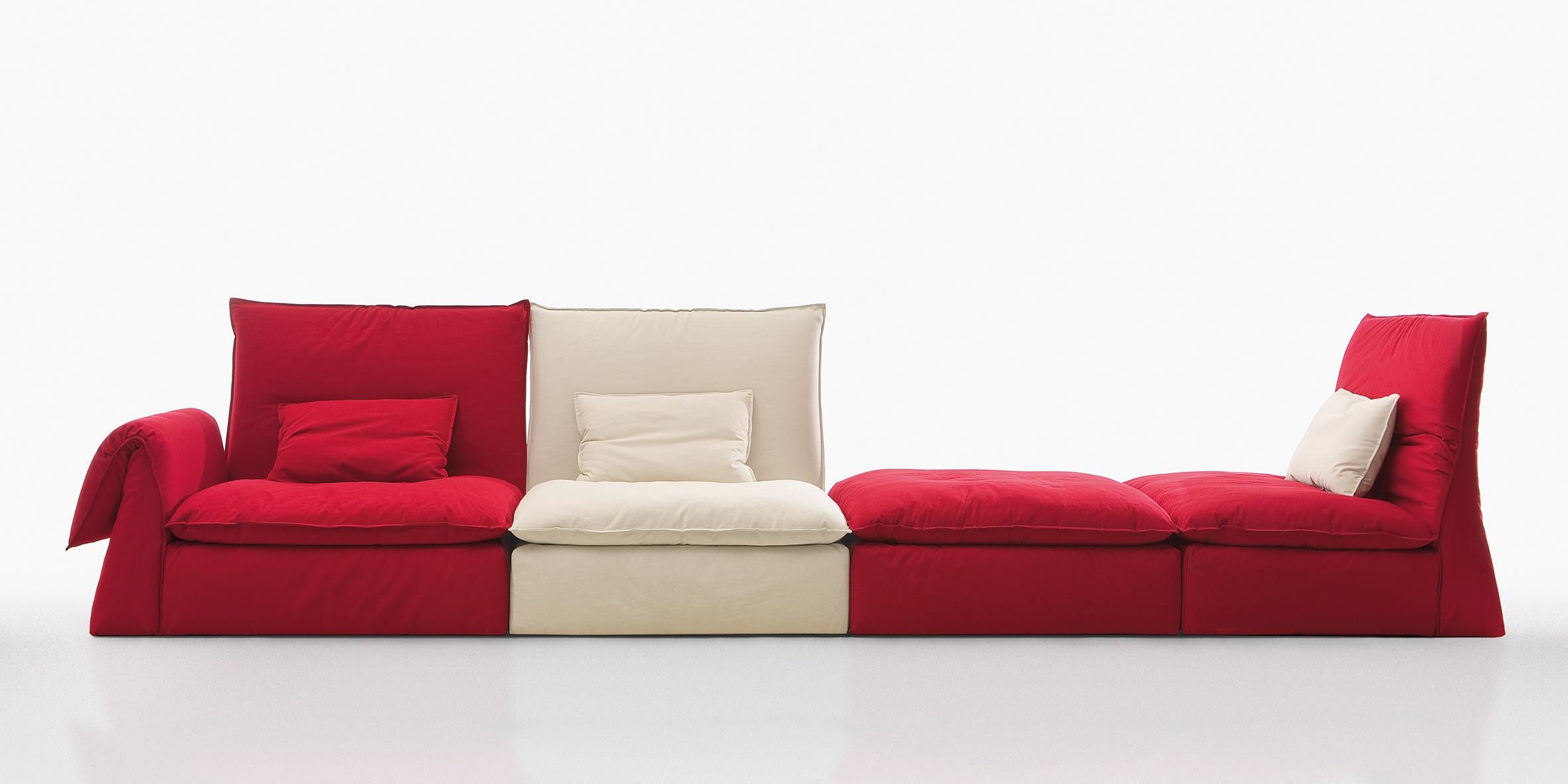 Les Femmes ist eine innovative modulare Couch mit hoher Rückenlehne und bequemer Sitzfläche, die sich durch ihre weiche, umhüllende Form auszeichnet. Die originelle Gestaltung mit nur drei Elementen ermöglicht eine Vielzahl von Arrangements.