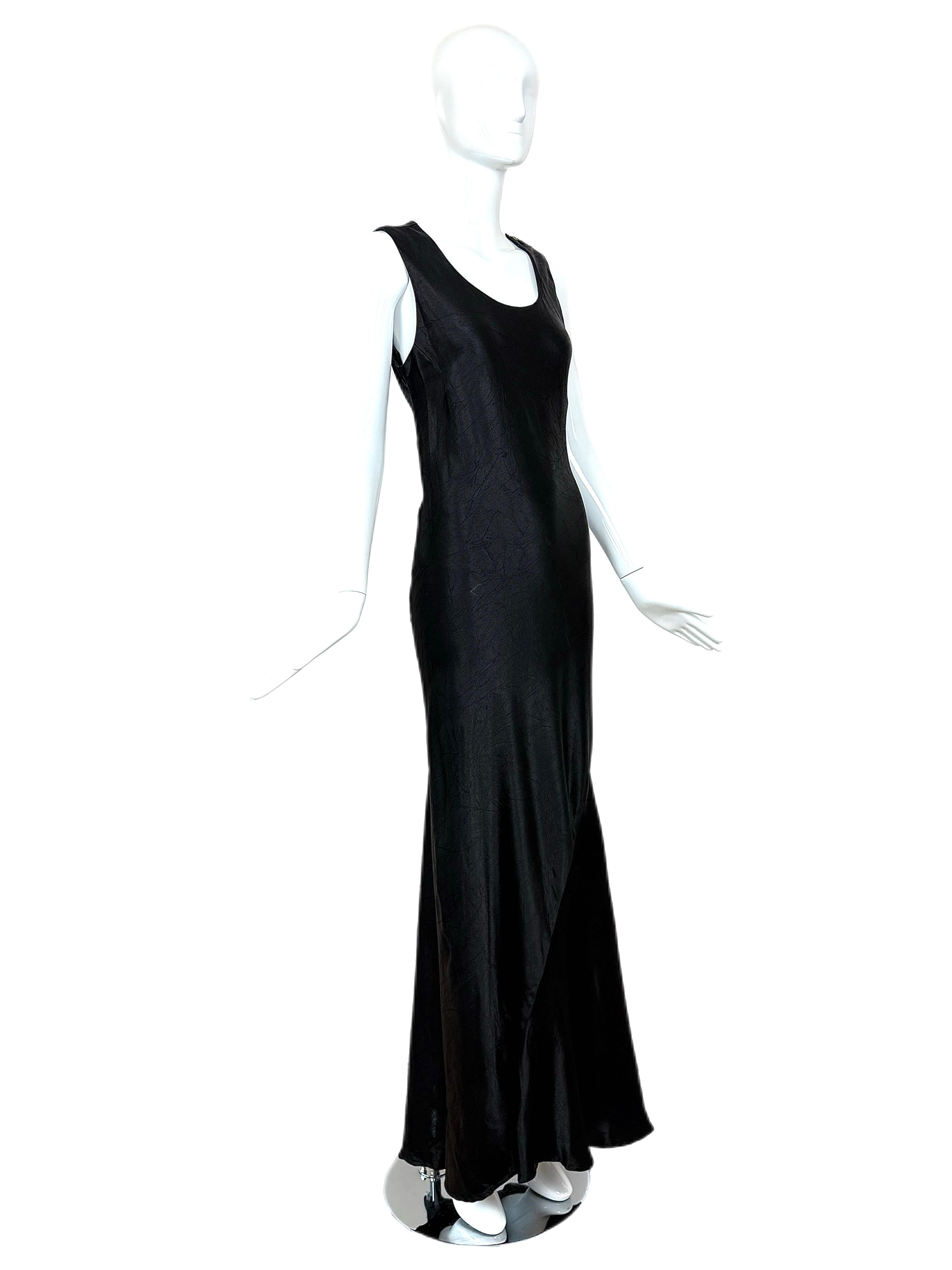 Women's or Men's LES HABITUDES Black Silk Crinkle Effect Evening Gown w. Adjustable Belt For Sale