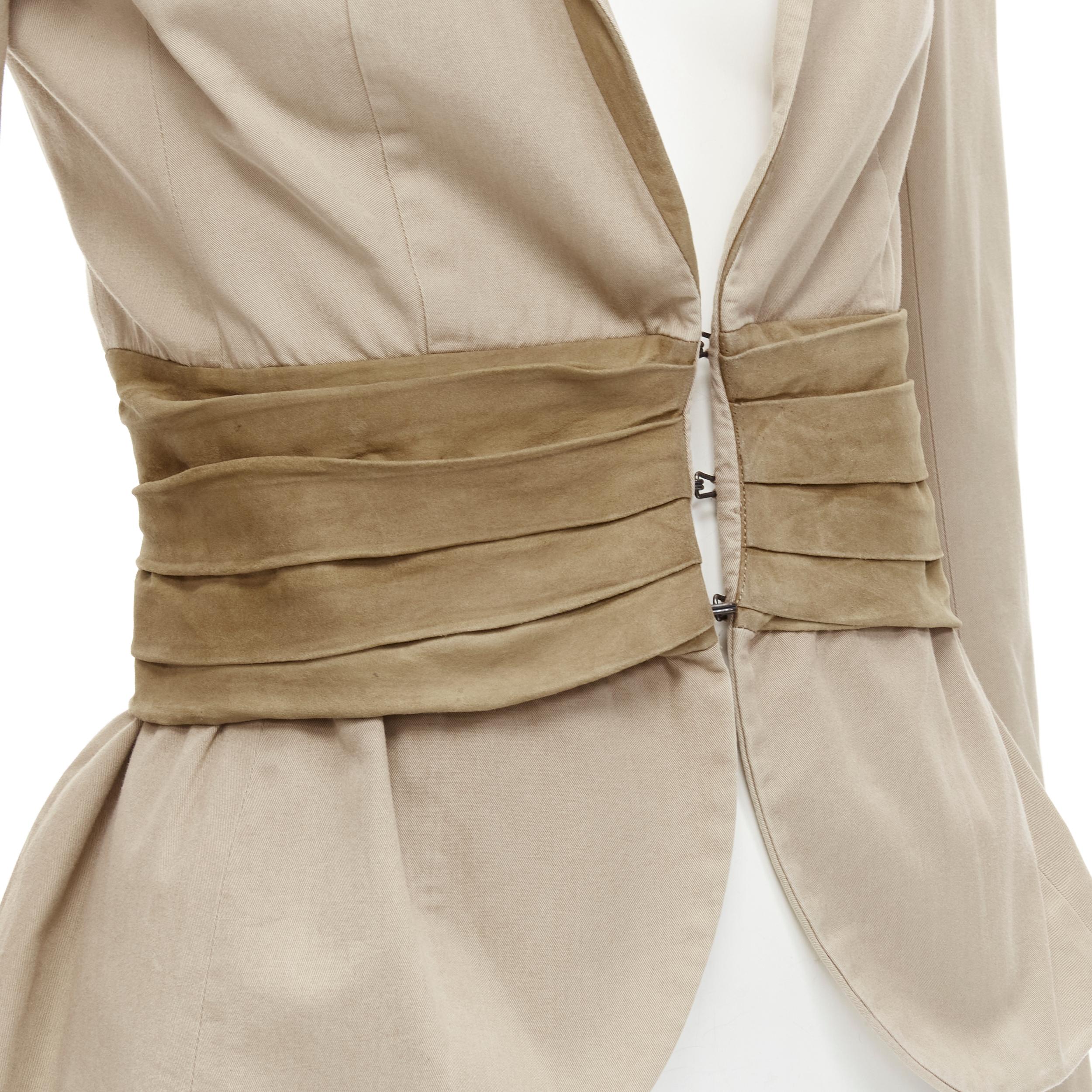 LES HOMMES Feminine beige cotton suede leather pleated belt blazer FR38 S 
Reference: JACG/A00037 
Brand: Les Hommes 
Material: Cotton 
Color: Beige 
Pattern: Solid 
Closure: Hook & Eye 
Extra Detail: Pleated suede leather belt cinches waist. Padded