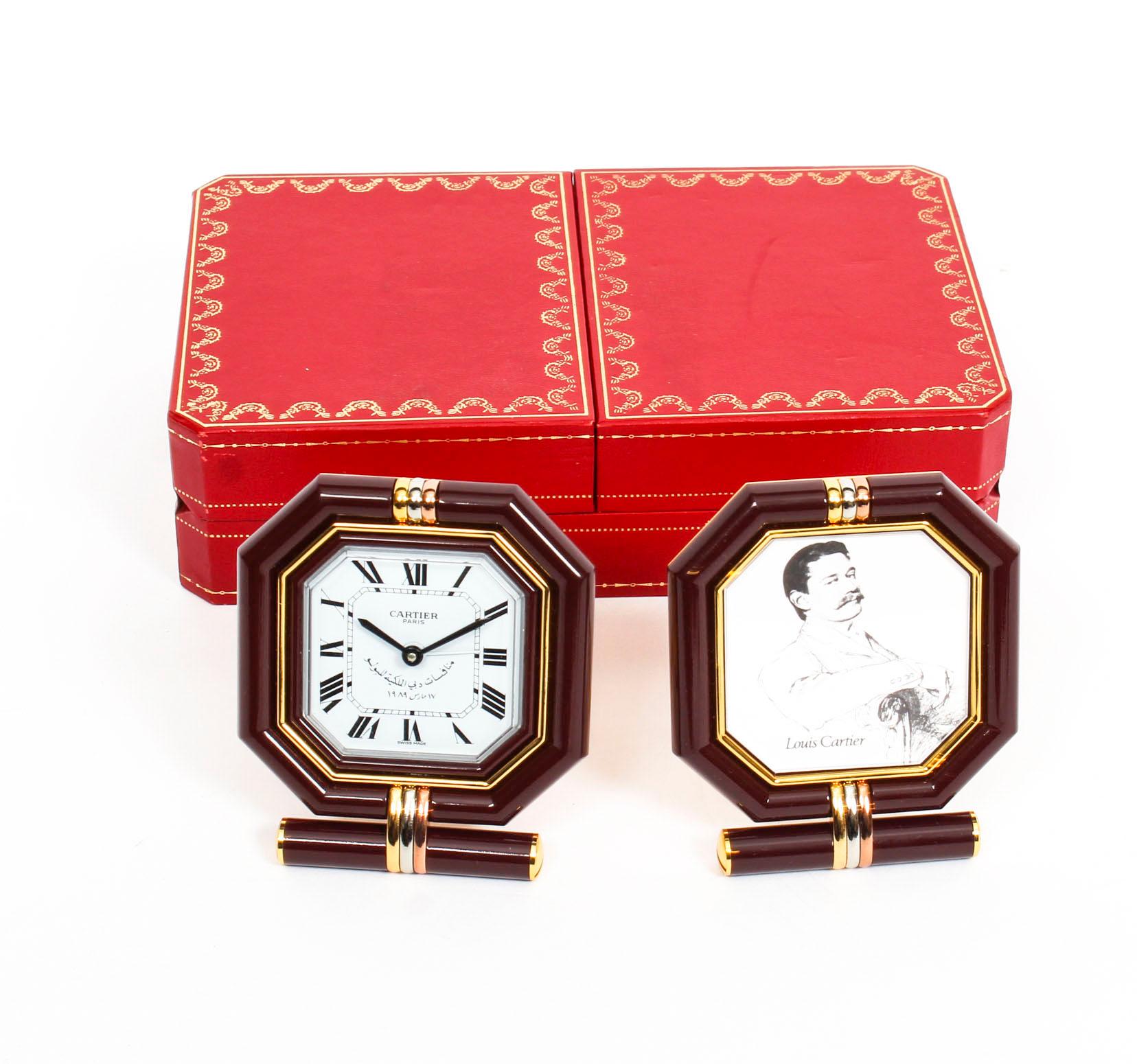 Les Must de Cartier Paris Cased Maroon and Gilt Desk Clock and Photo Frame 14