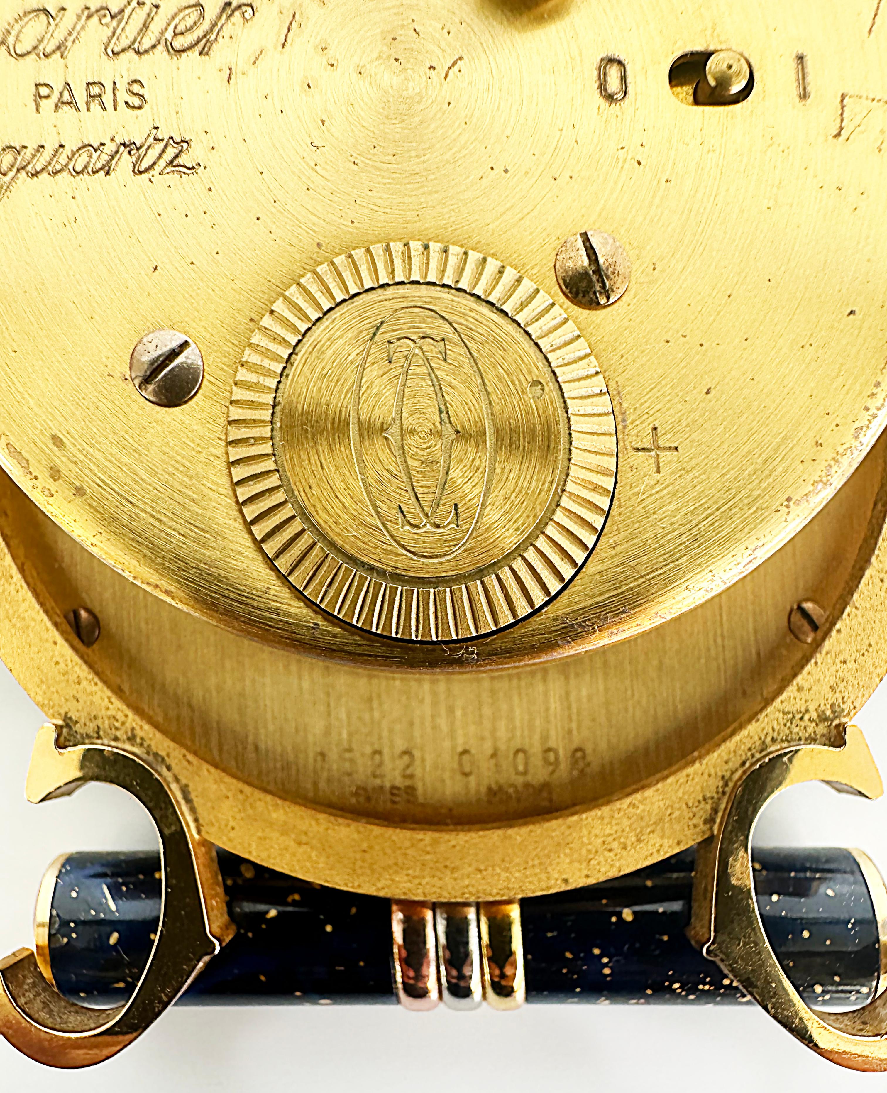 Les Must de Cartier Paris, vergoldete Emaille-Reiseuhr mit Originalgehäuse 11