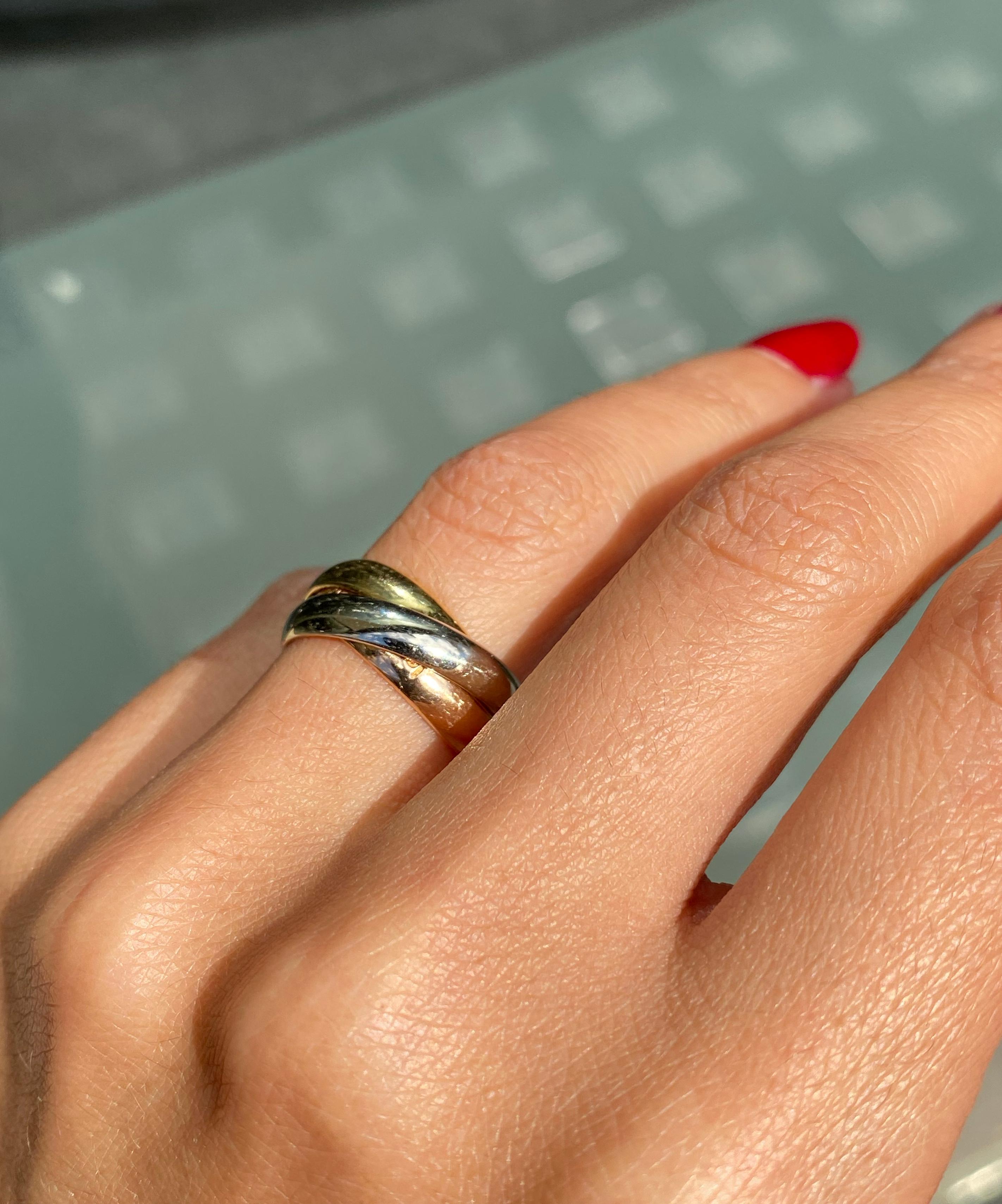 Les Must de Cartier Trinity Tri-Color 18K Weiß-, Gelb- und Roségold Bandring 2