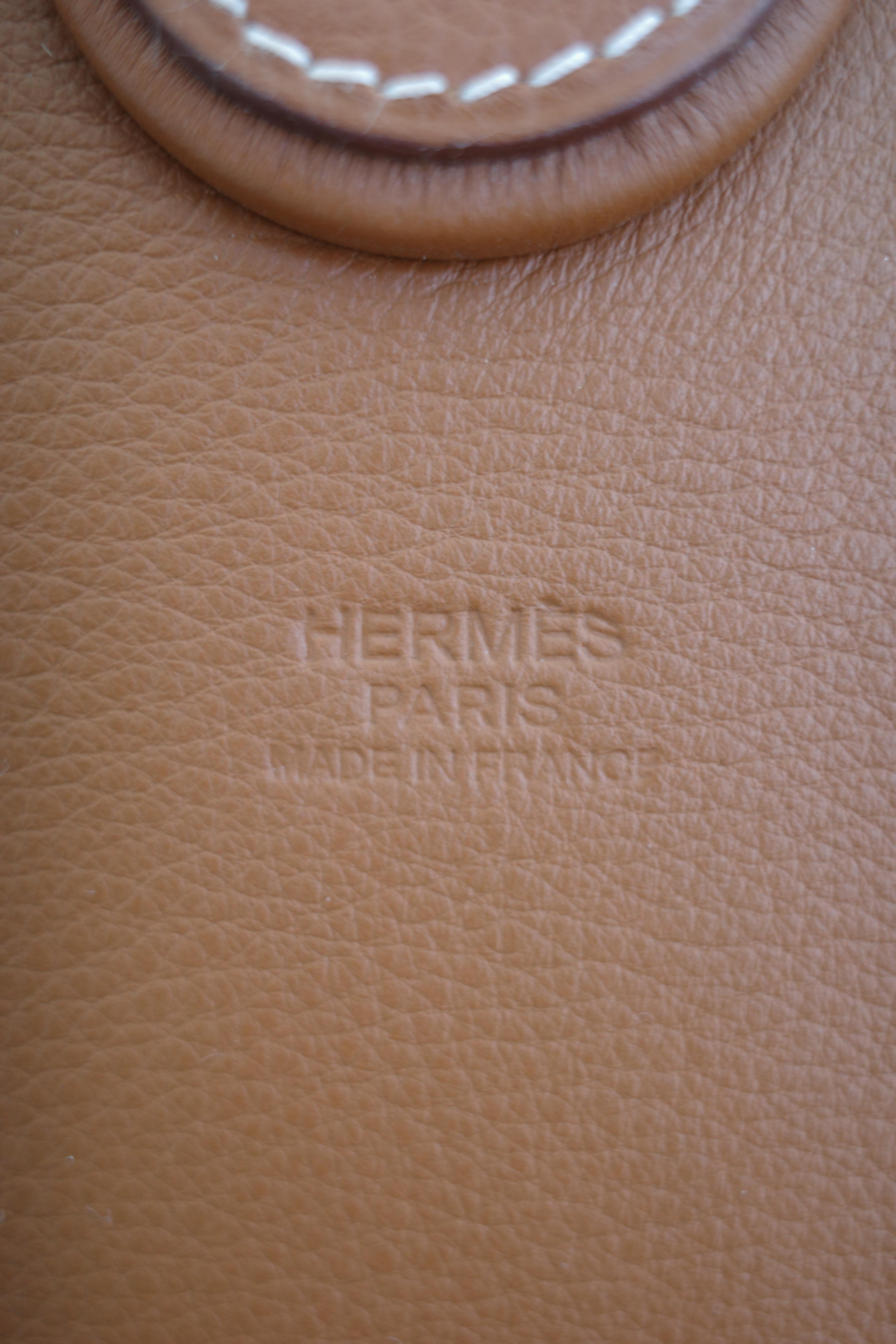 Estación de cuidados Les Necessaires d'Hermès de Hermès en venta 9