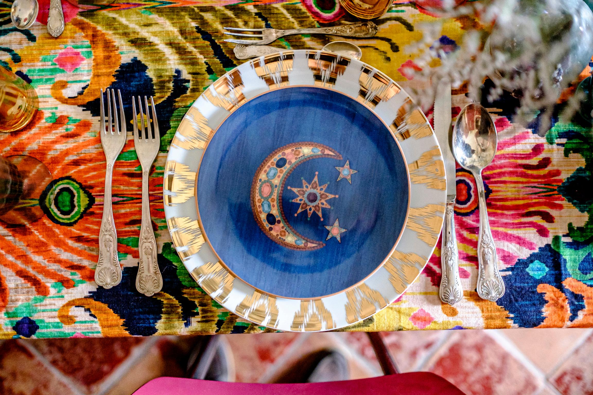Anglais Les Ottomans - Grande assiette en porcelaine « The Moon Design » de Matthew Williamson en vente
