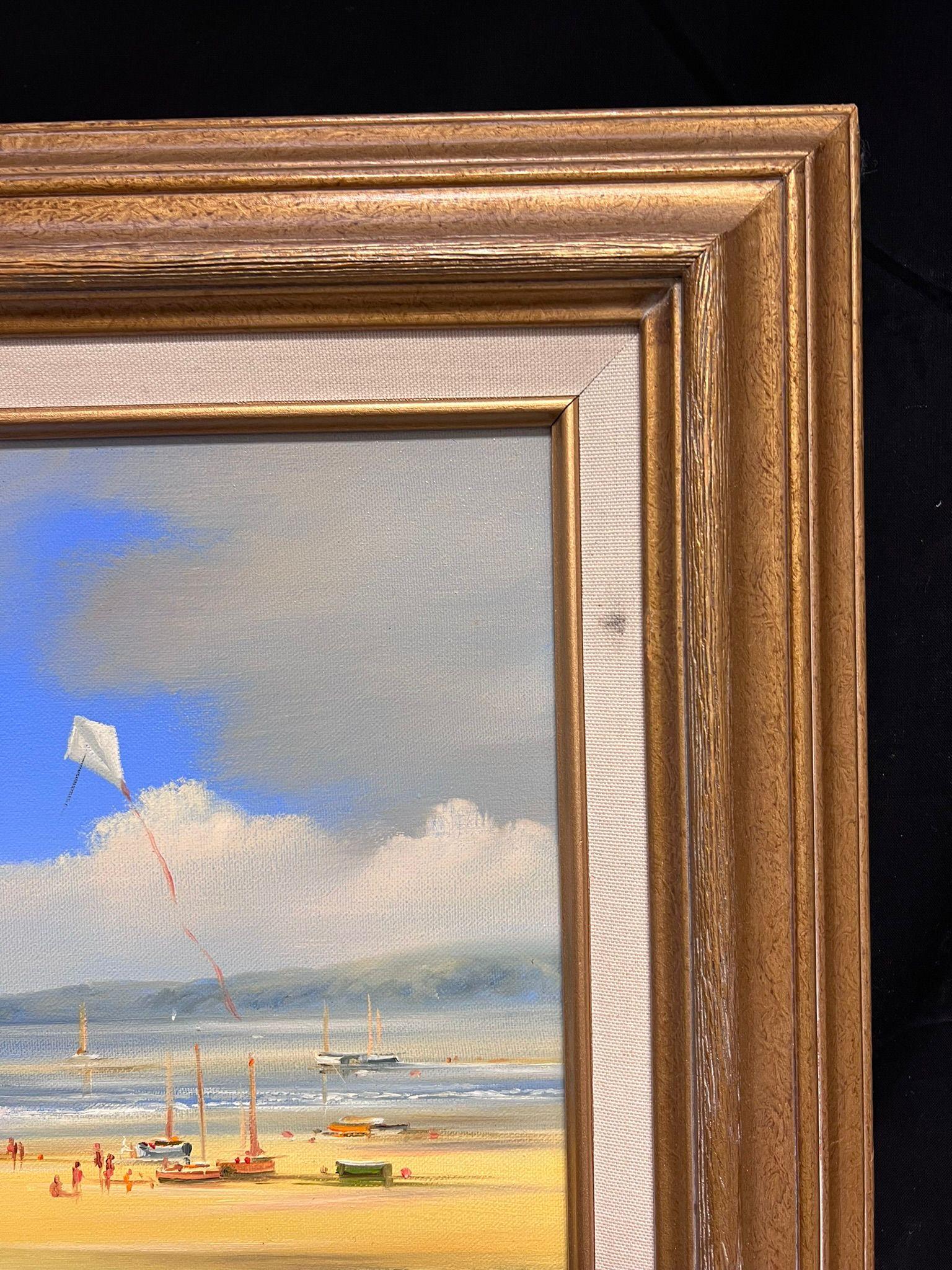 Pittura ad olio tradizionale inglese Bambini in spiaggia con aquilone firmata e incorniciata - Painting Vittoriano di Les Parsons