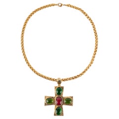 Les Paruriers Kreuz Halskette von Goossens