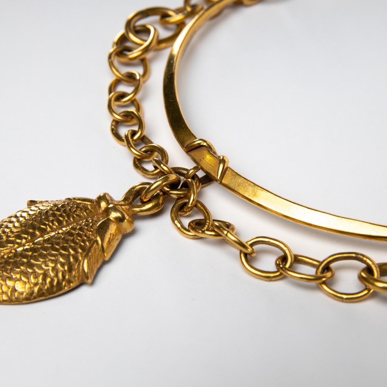 Les Poissons Jumeaux by Line Vautrin, Gilt Bronze Necklace In Good Condition In Brussels, BE