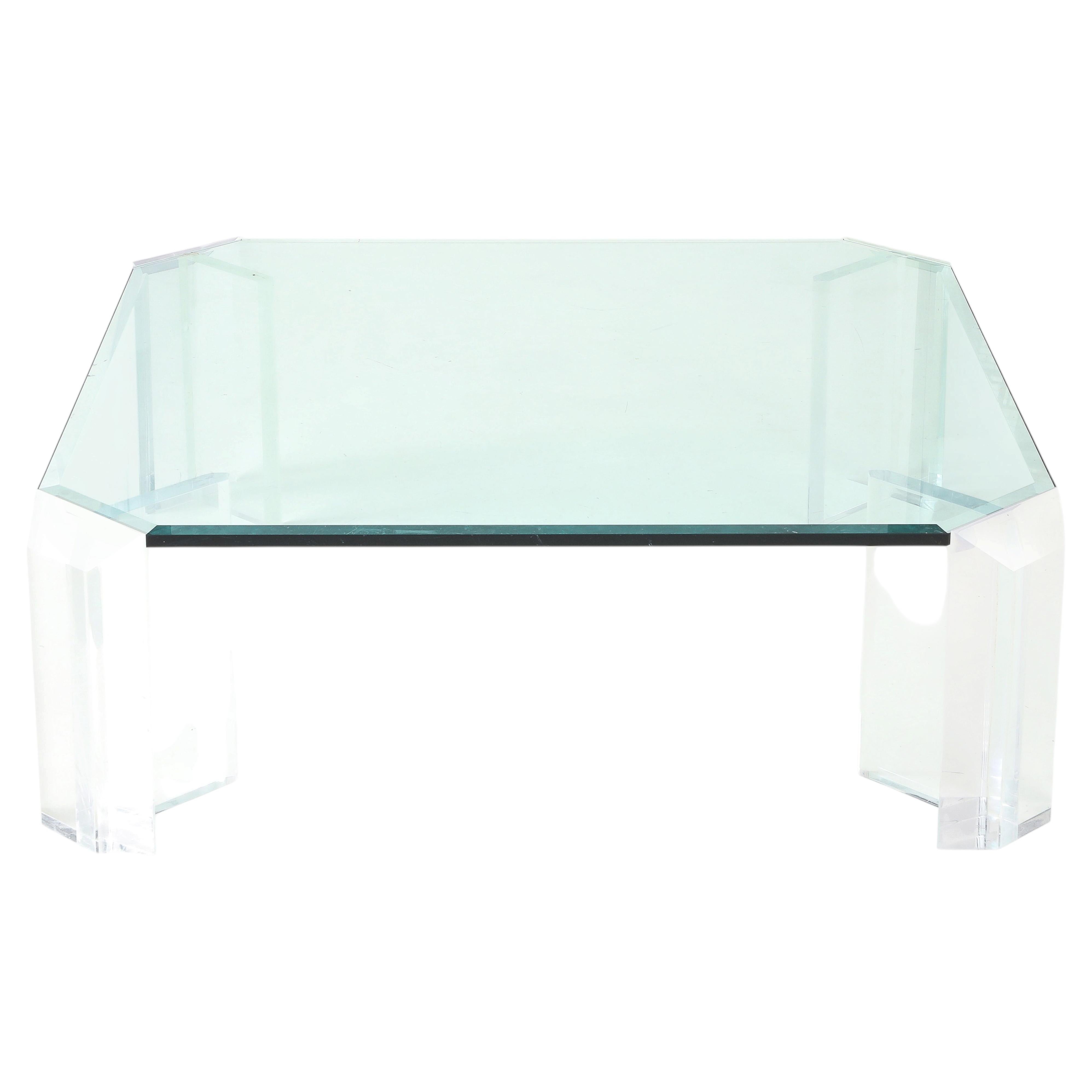 Les Prismatiques Mesa baja de cristal y lucita
