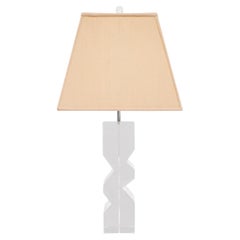 Les Prismatiques lampe de bureau Zig Zag en lucite massive des années 1970 (signée)