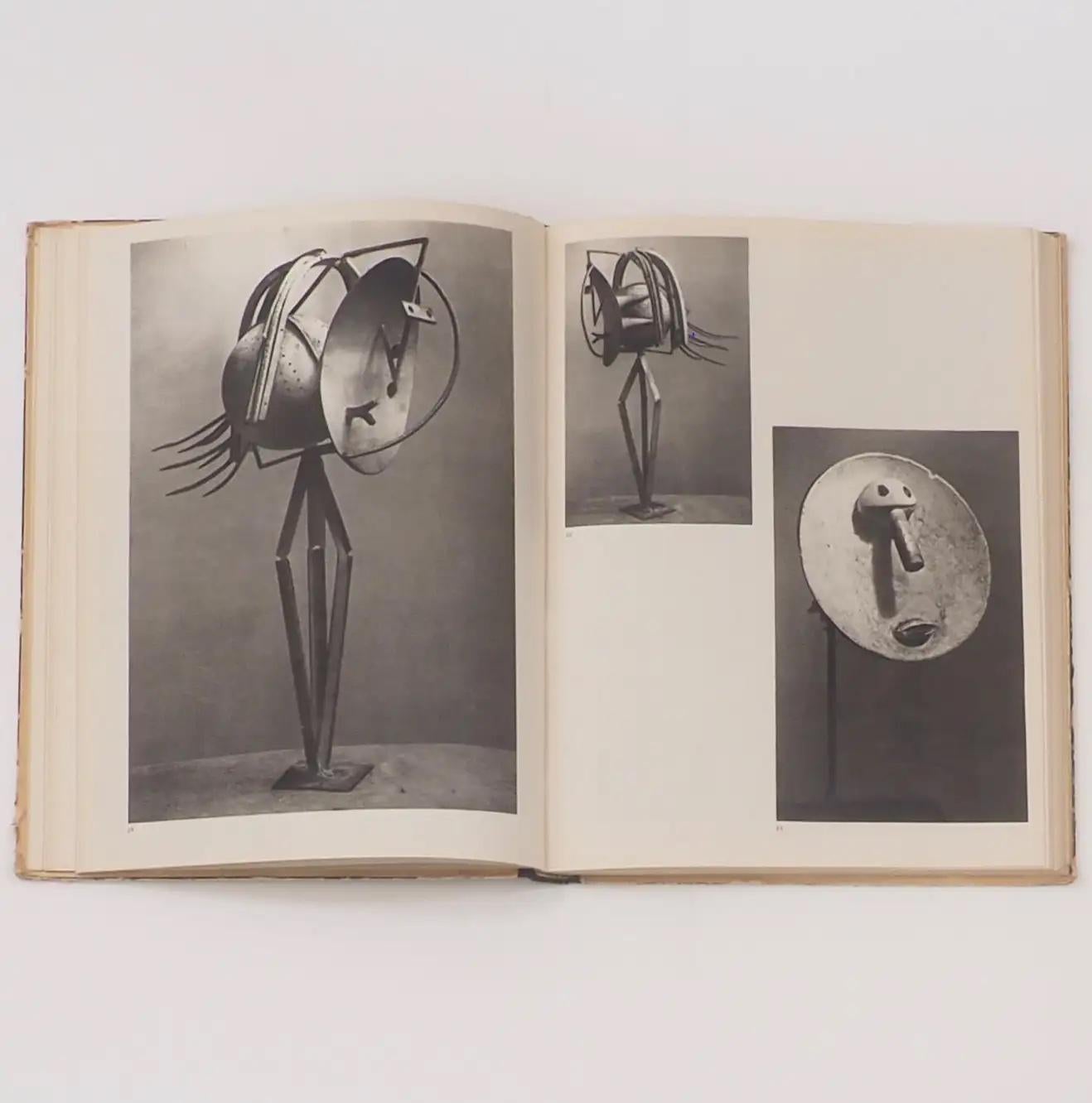 Mid-20th Century Les Sculptures De Picasso, Picasso, Brassaï, Kahnweiler, 1st Edition, 1949