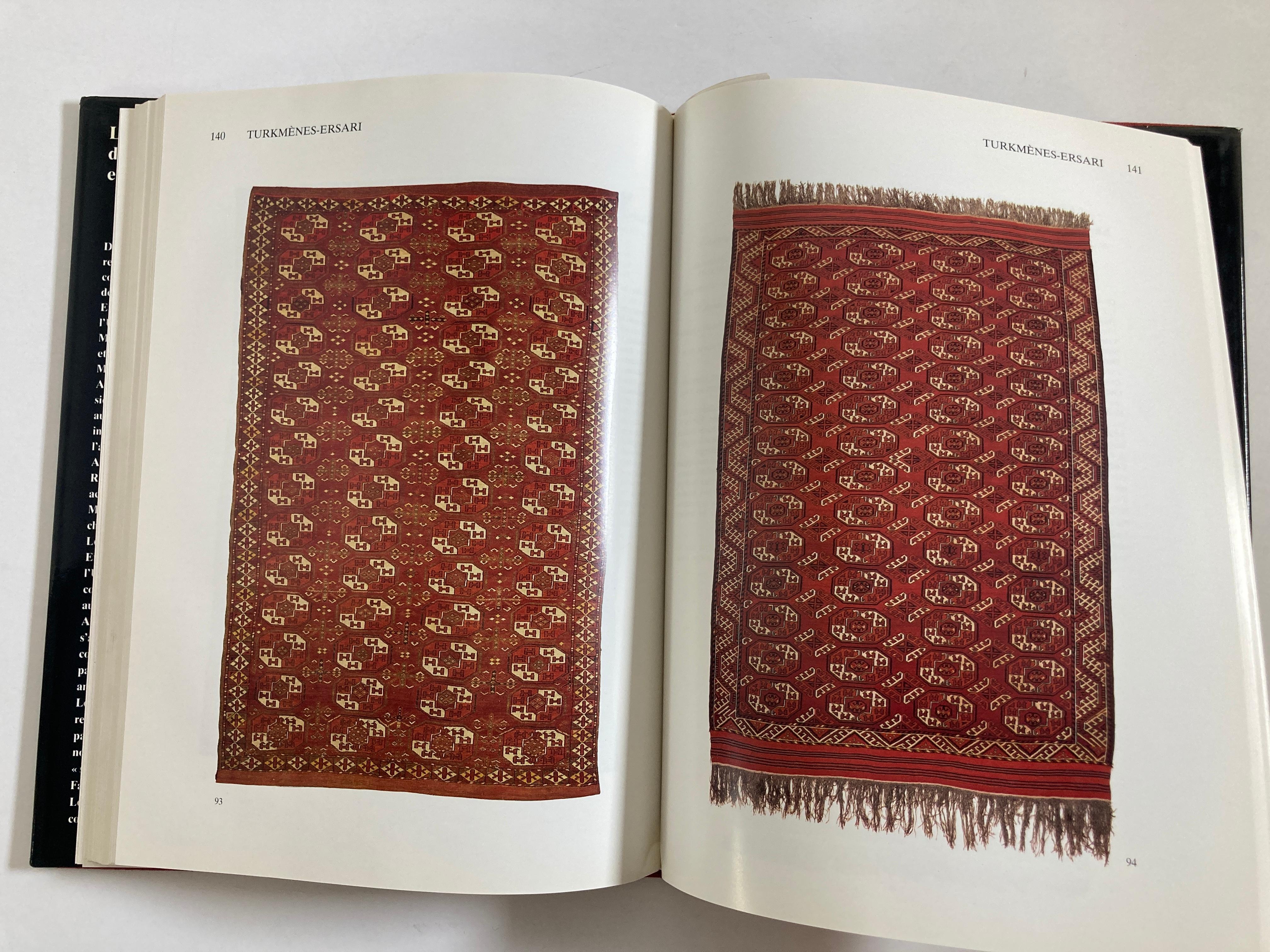 Les Tapis d'Asie Centrale et du Kazakhstan, Rugs of Kazakhstan French Text Book In Good Condition For Sale In North Hollywood, CA