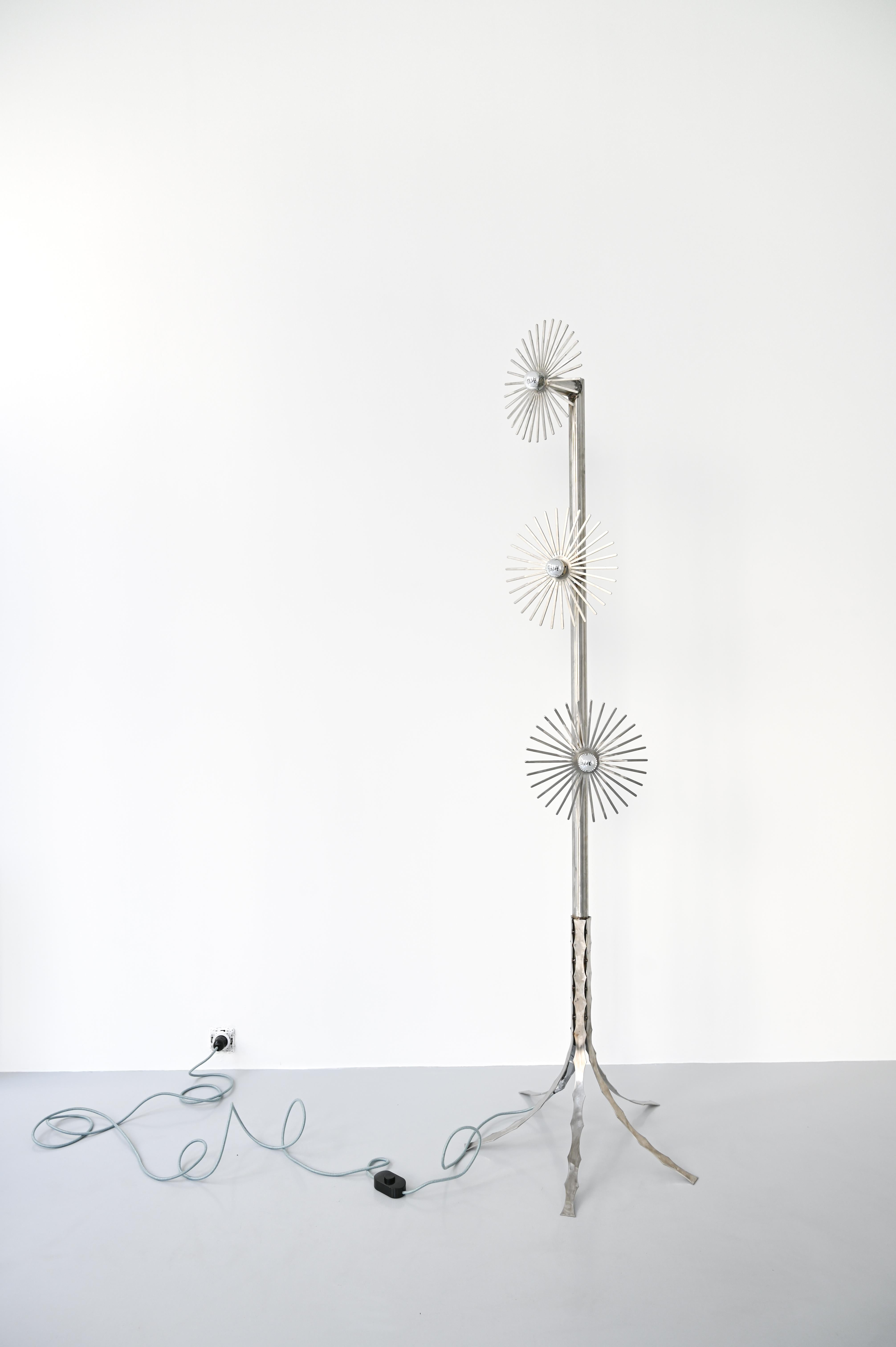 Les Vernaculaires Floor Lamp by Mélissa Mariller
Dimensions: Ø 40 x H 185 cm.
Materials: Aluminum.

Dimensions may vary. All our lamps can be wired according to each country. If sold to the USA it will be wired for the USA for instance. Please
