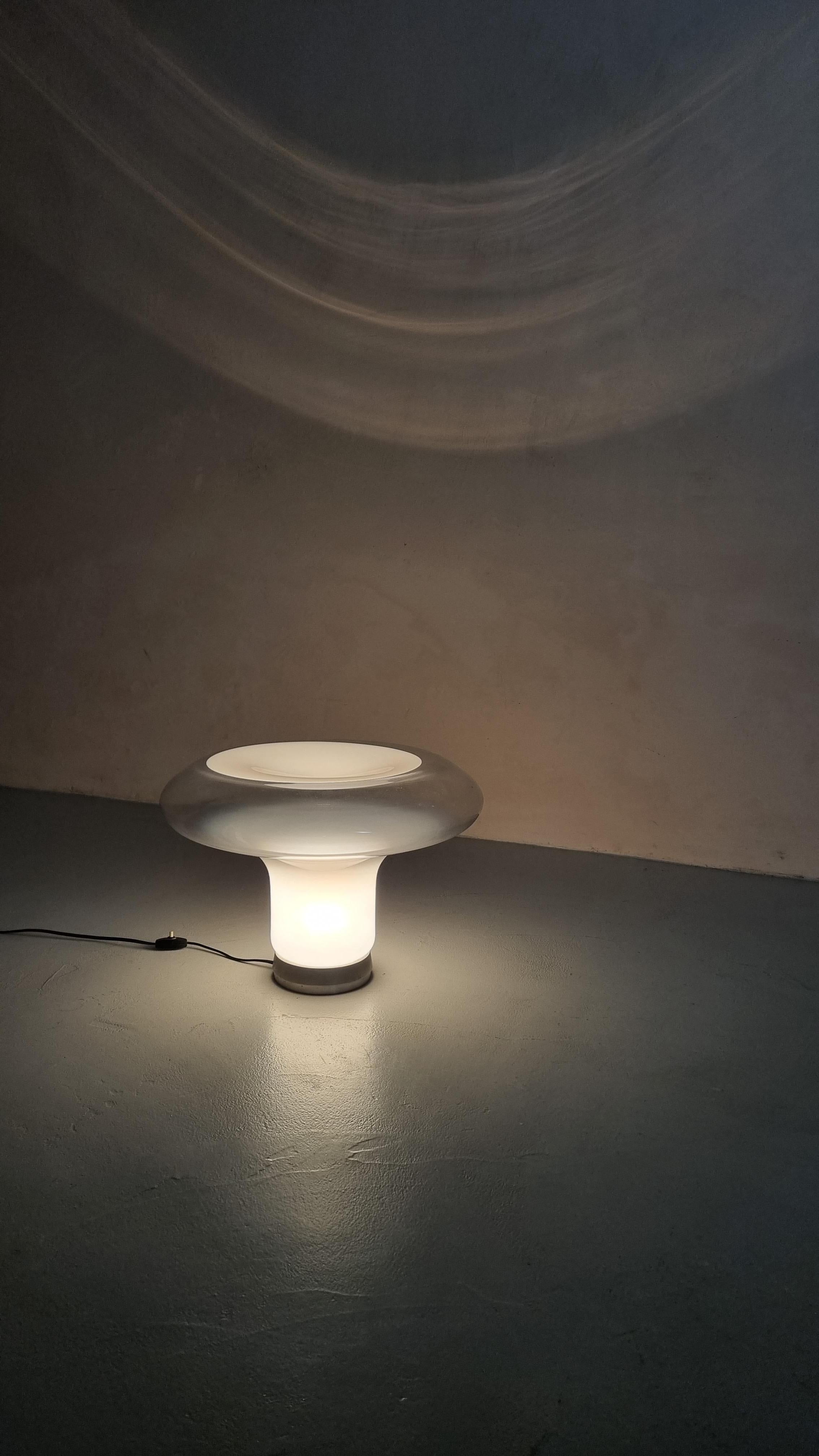 Mid-Century Modern Lampe de table Lesbo d'Angelo Mangiarotti pour Artemide 1967 1ère production en vente