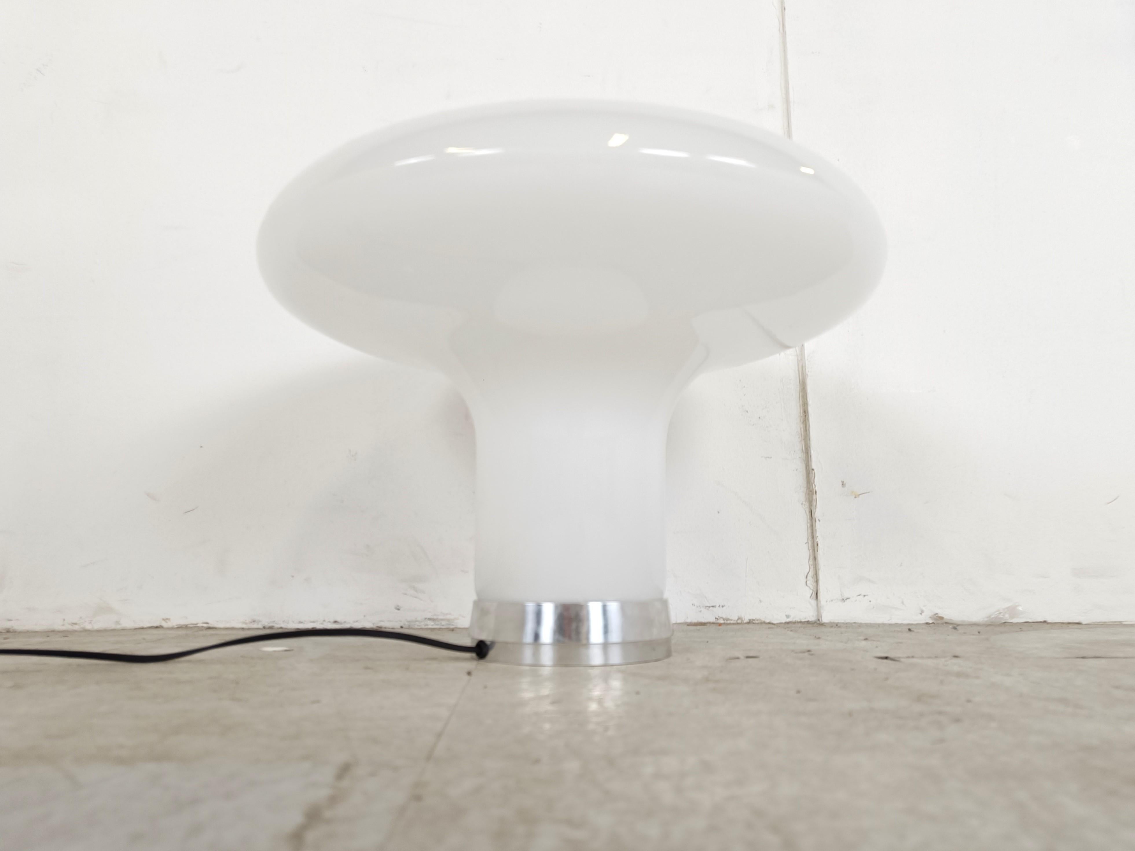 Lesbo table lamp by Angelo Mangiarotti for Artemide, 1990s In Excellent Condition In Leuven, Vlaams Gewest