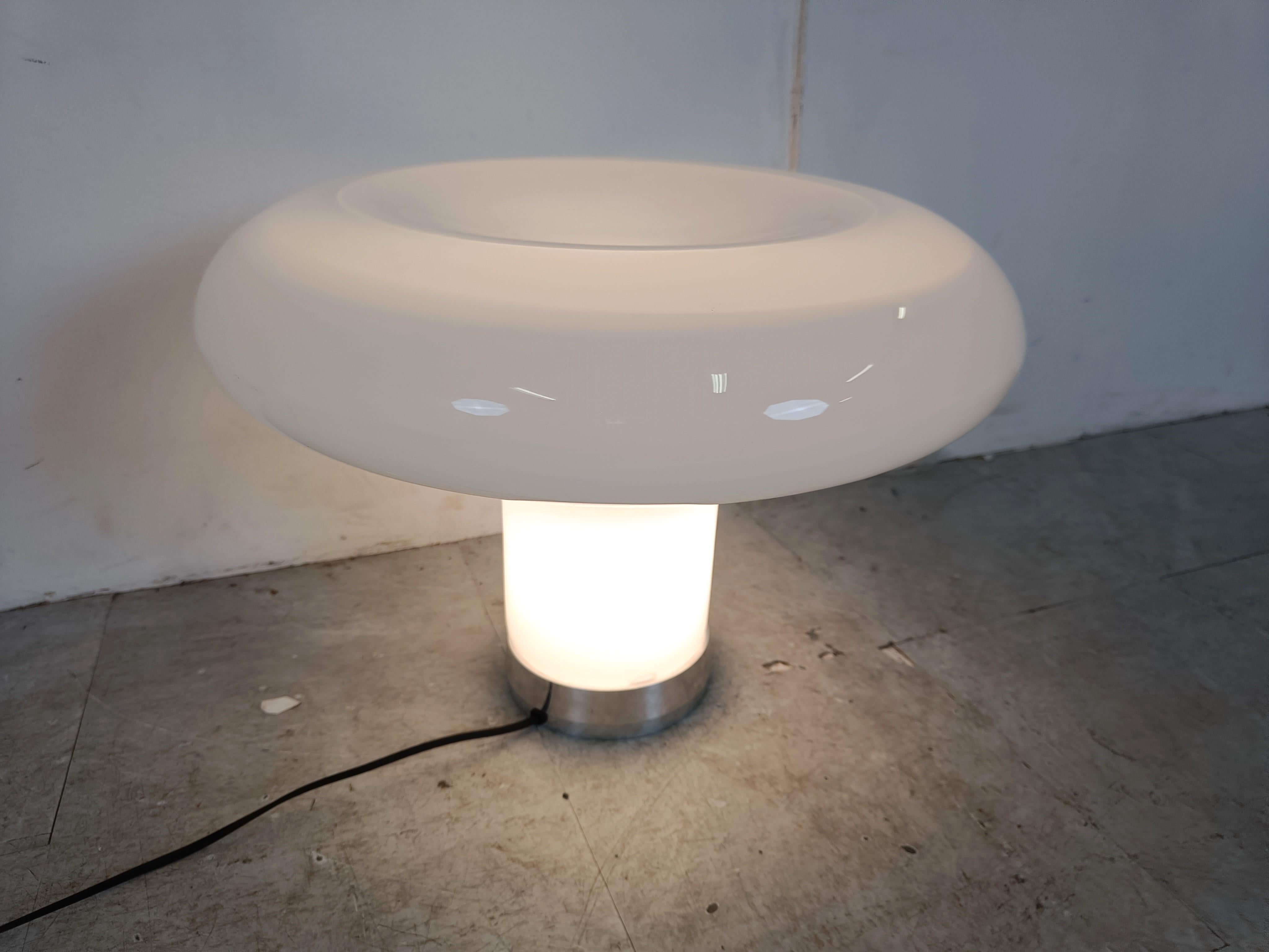 Lesbo table lamp by Angelo Mangiarotti for Artemide, 1990s 2