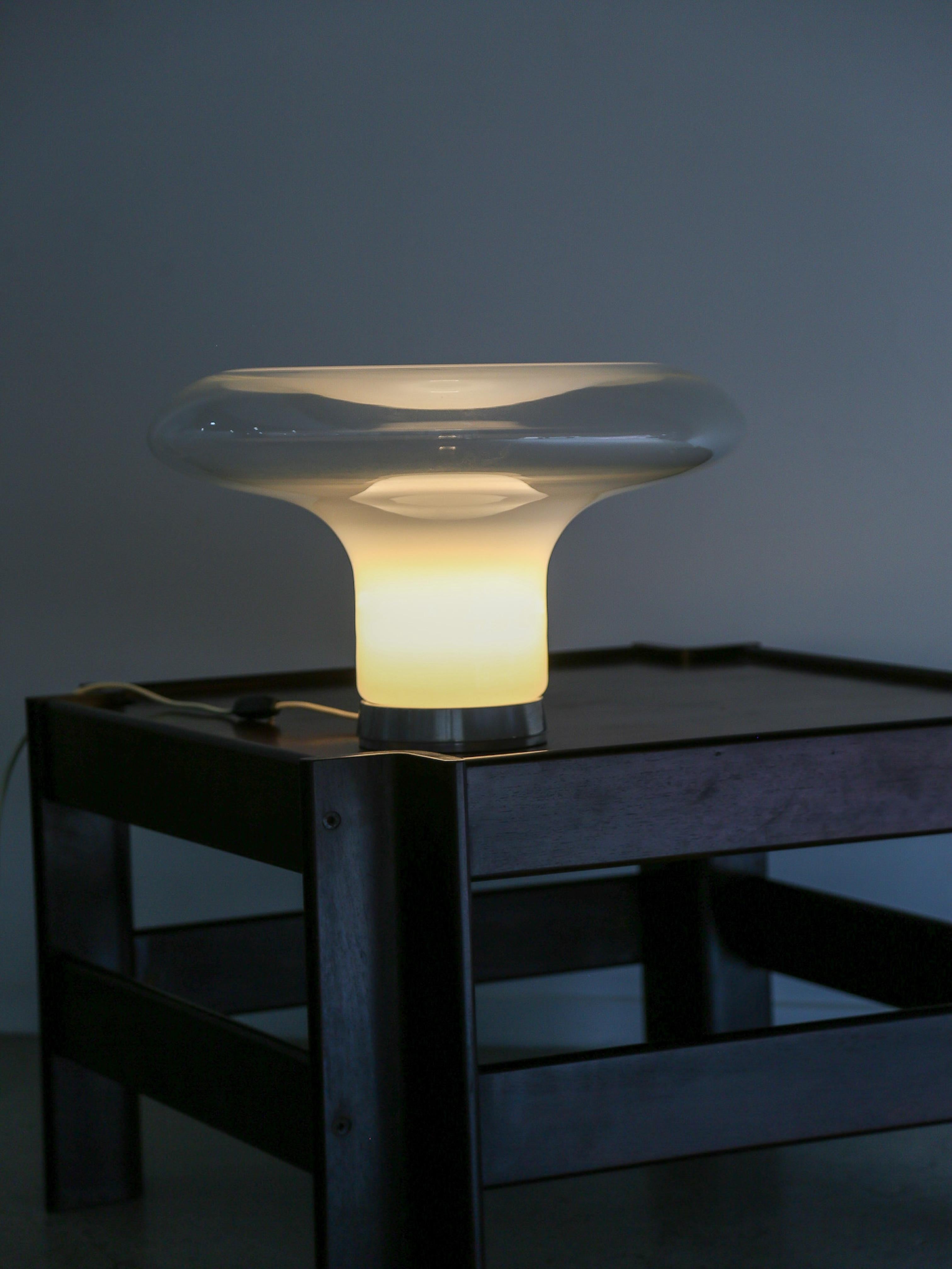 Lesbo Tischleuchte von Angelo Mangiarotti für Artemide aus Murano Glas (Space Age) im Angebot