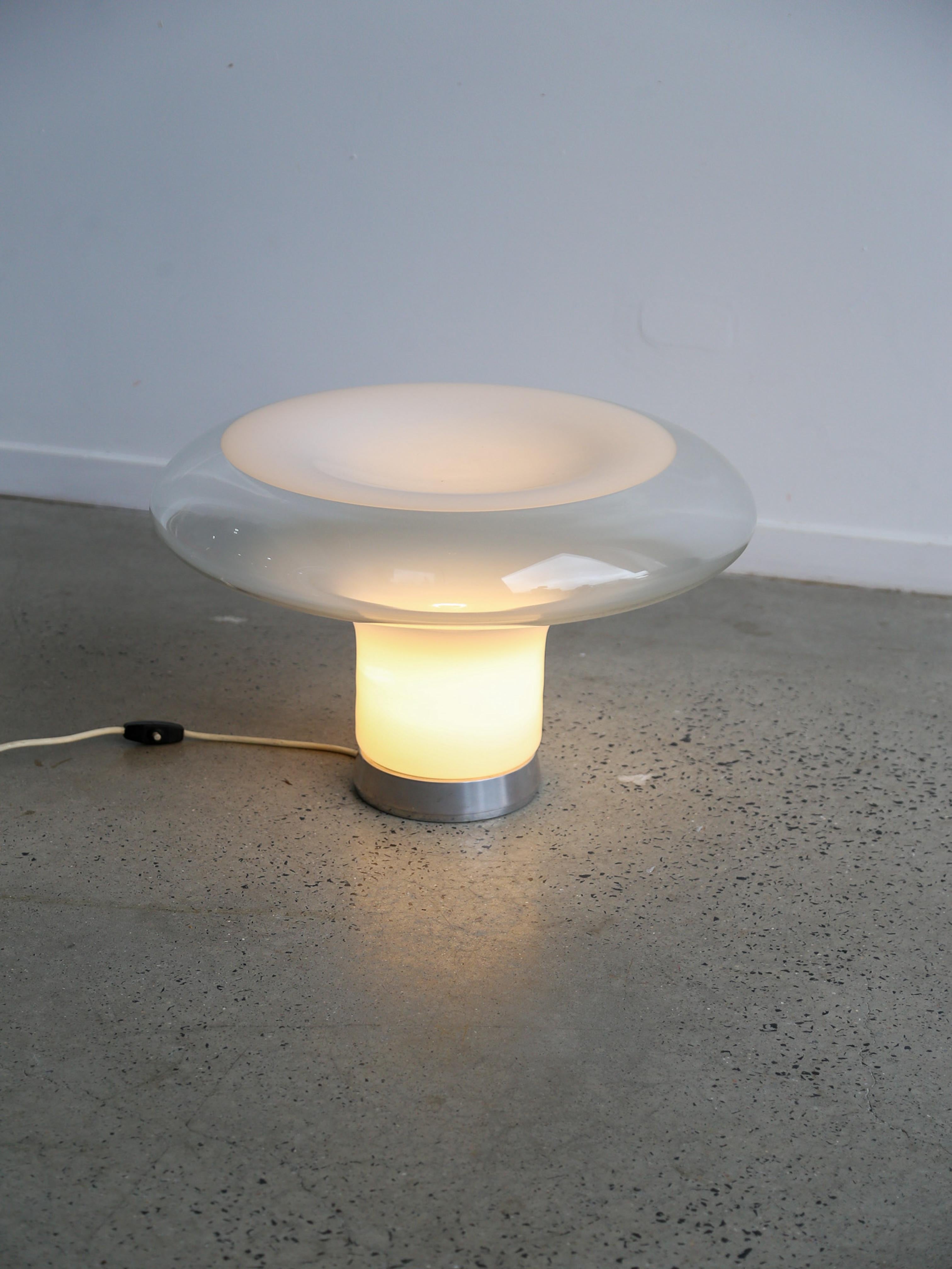 Lesbo Tischleuchte von Angelo Mangiarotti für Artemide aus Murano Glas im Zustand „Gut“ im Angebot in Byron Bay, NSW