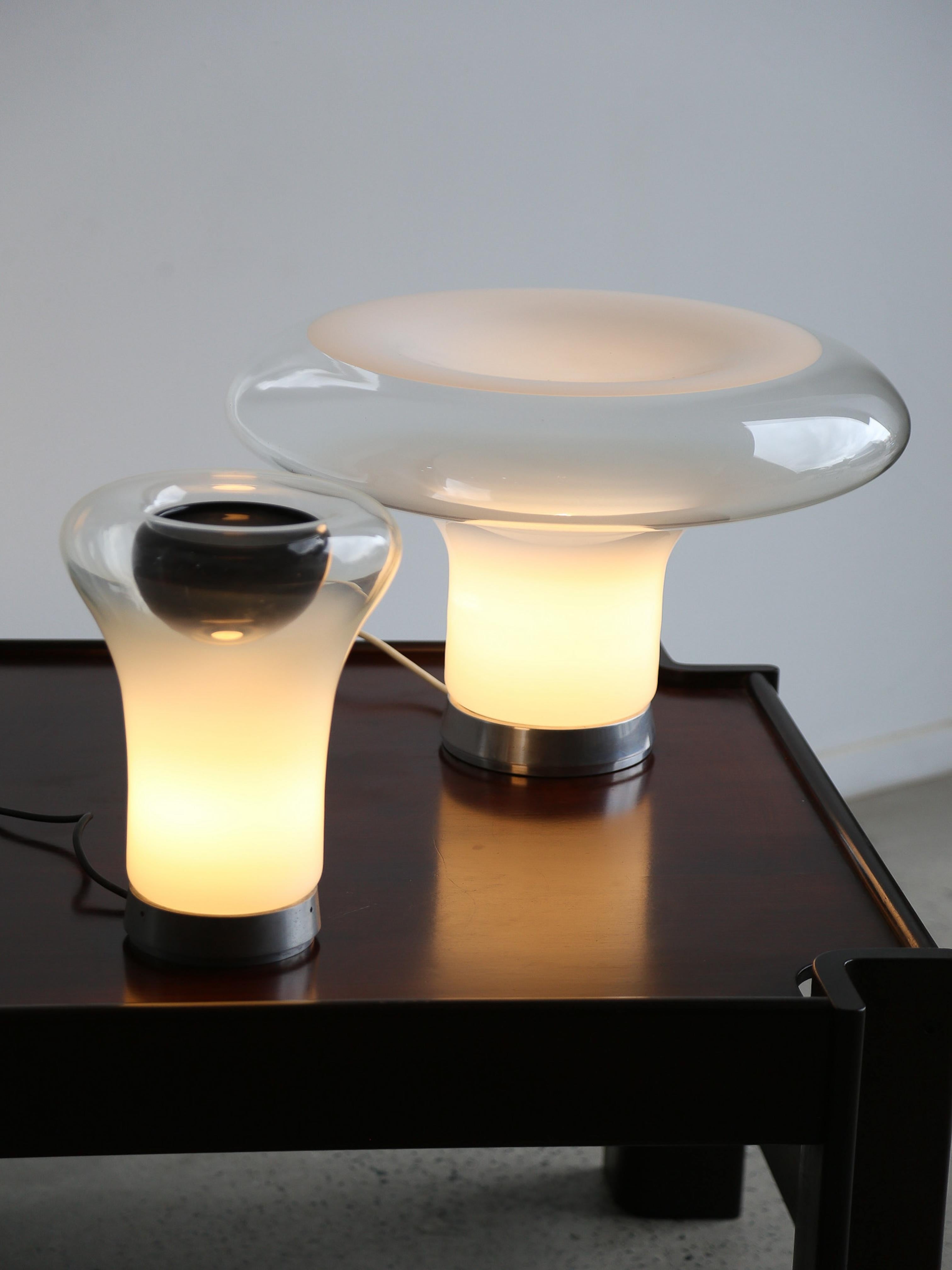 Lesbo Tischleuchte von Angelo Mangiarotti für Artemide aus Murano Glas (Mitte des 20. Jahrhunderts) im Angebot