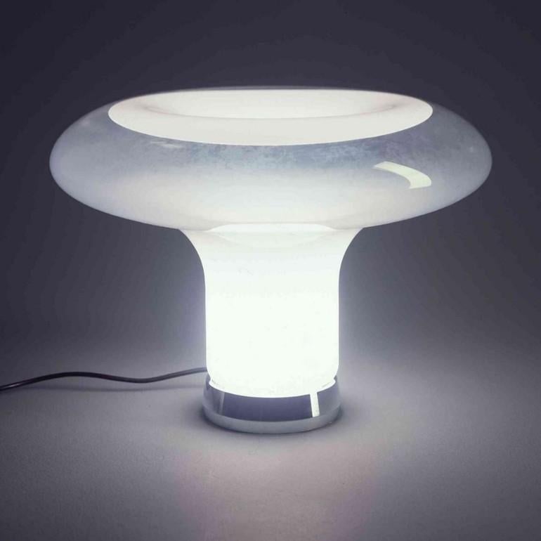 Lámpara de mesa Lesbo de Angelo Mangiarotti de Artemide Vidrio soplado en venta