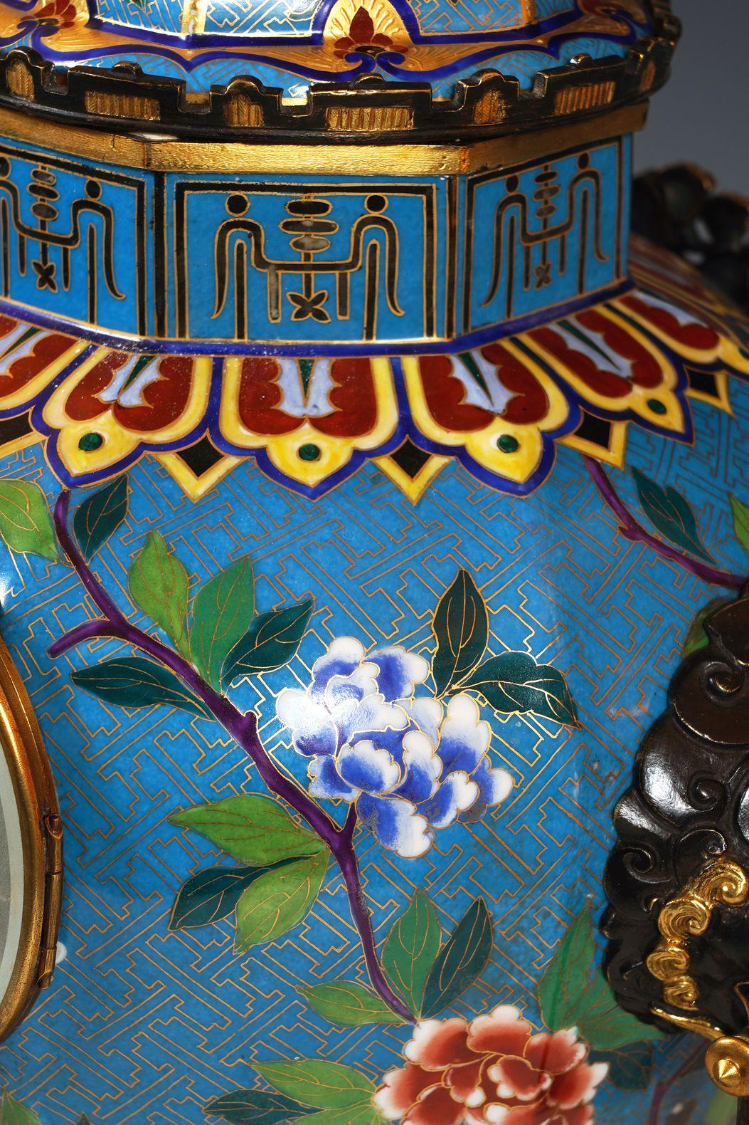 L'Escalier de Cristal, Oriental Clock, France, circa 1890 In Good Condition For Sale In PARIS, FR