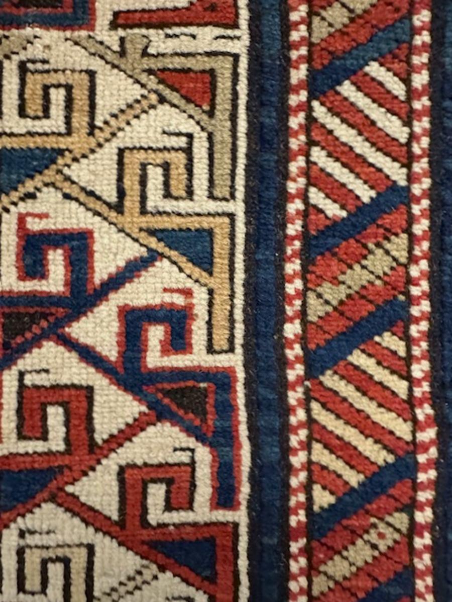 Tapis Lesghi en vente 3