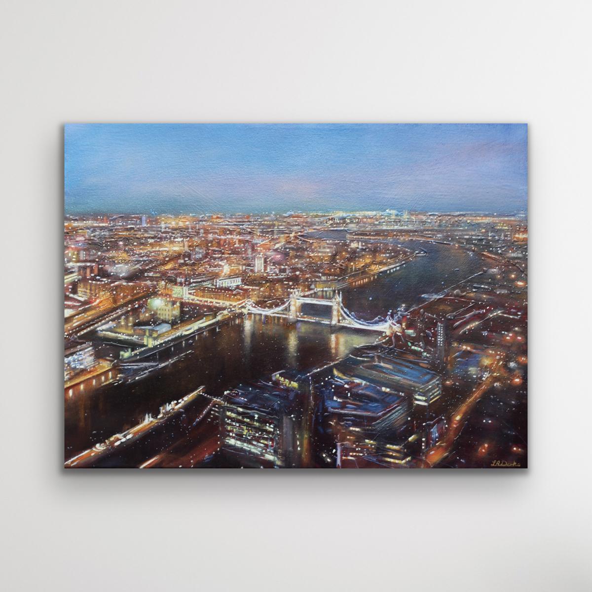 Tower Bridge From The Shard, Pintura Paisaje Urbano de Londres, Arte Vista Aérea - Painting Contemporáneo de Lesley Ann Derks