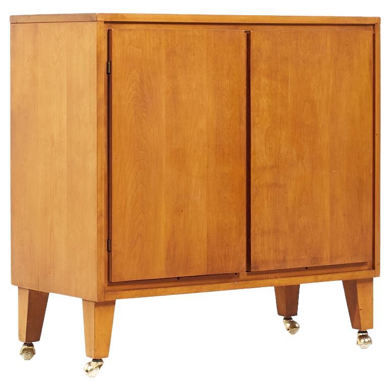 How much is an antique record player cabinet worth?