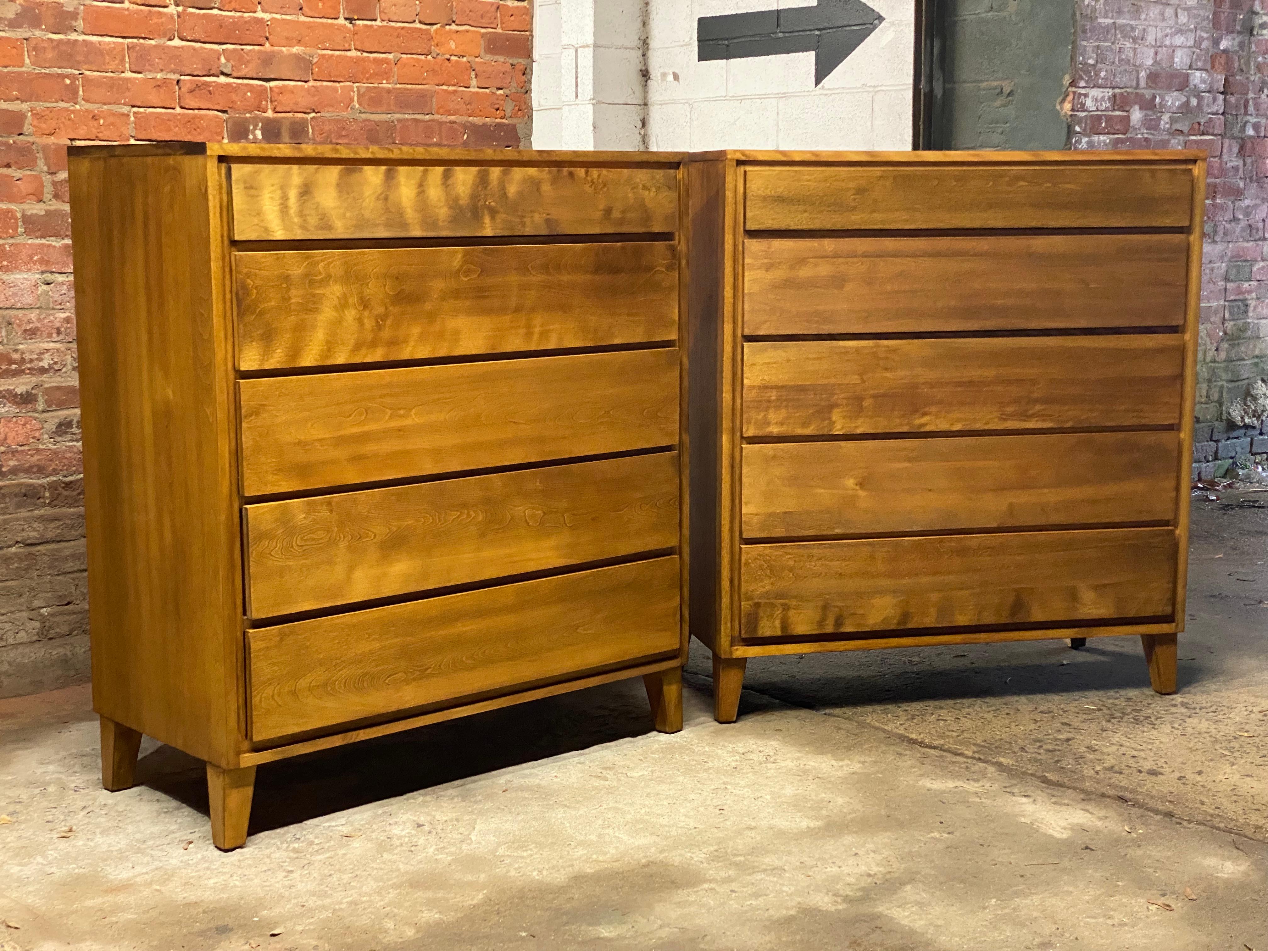 Leslie Diamond for Conant Ball American Modern Dresser, A Pair In Good Condition For Sale In Garnerville, NY