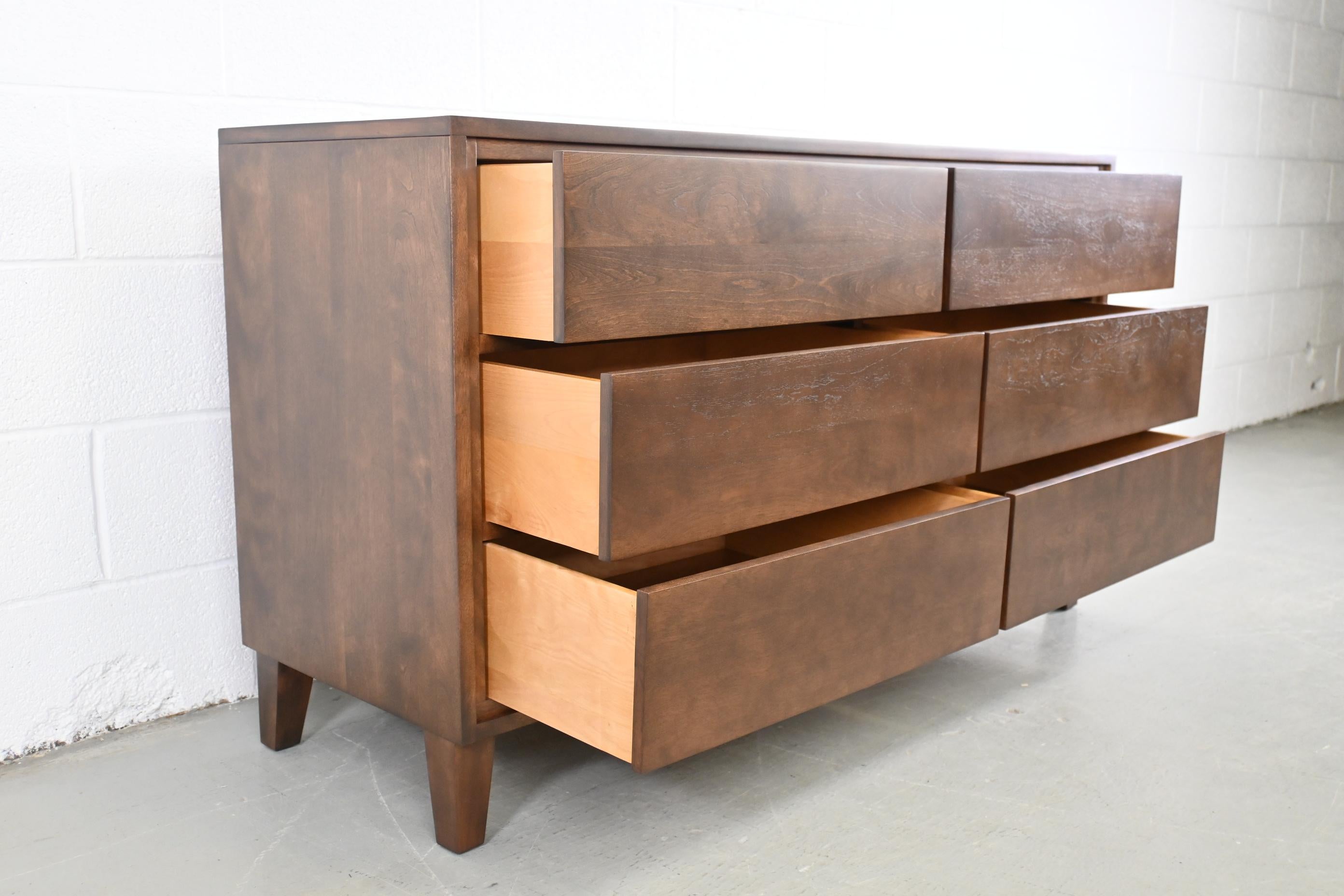 Leslie Diamond for Conant Ball Furniture Mid Century Modern Dresser For Sale 2