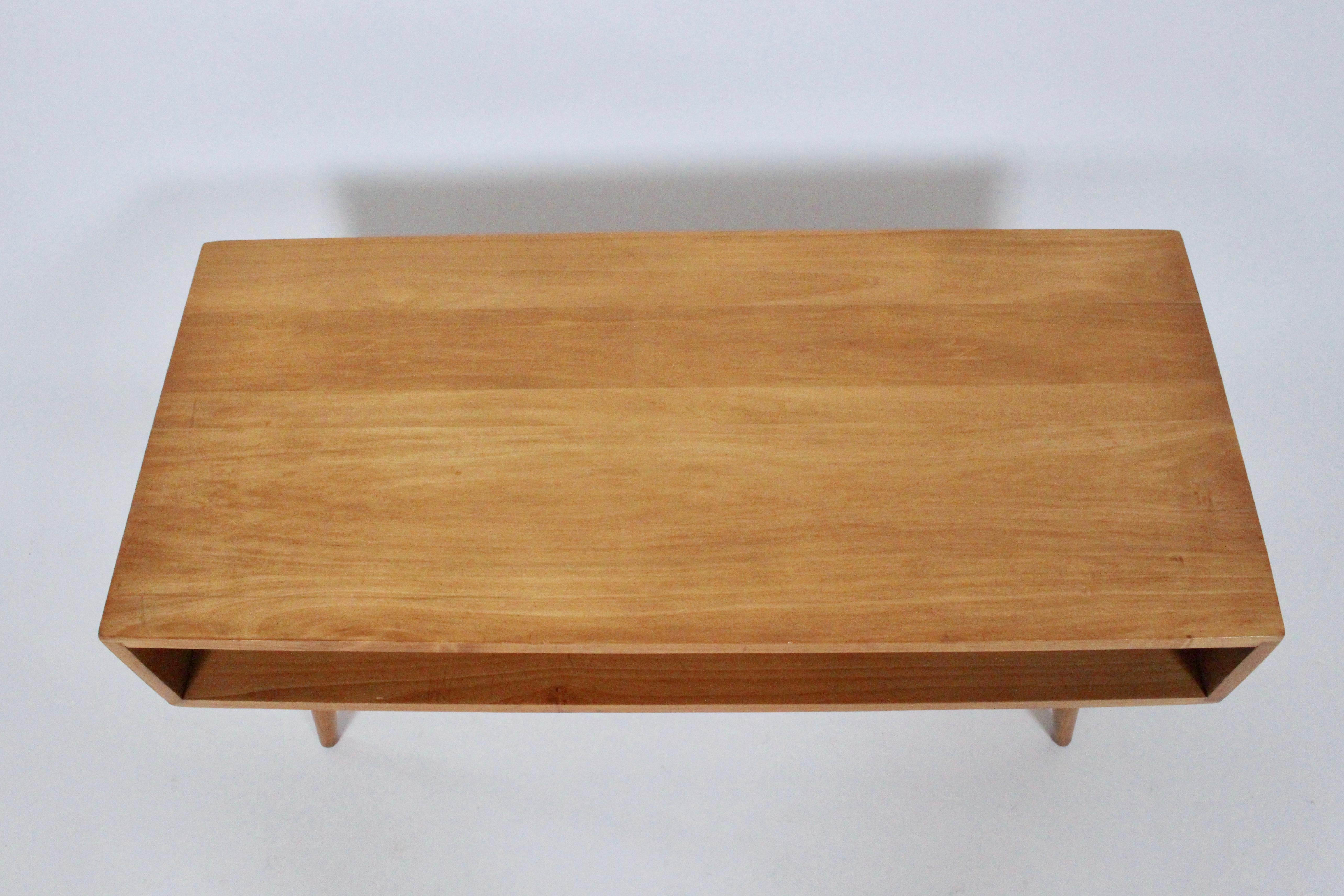 20th Century Leslie Diamond for Conant Ball Maple Magazine Coffee Table