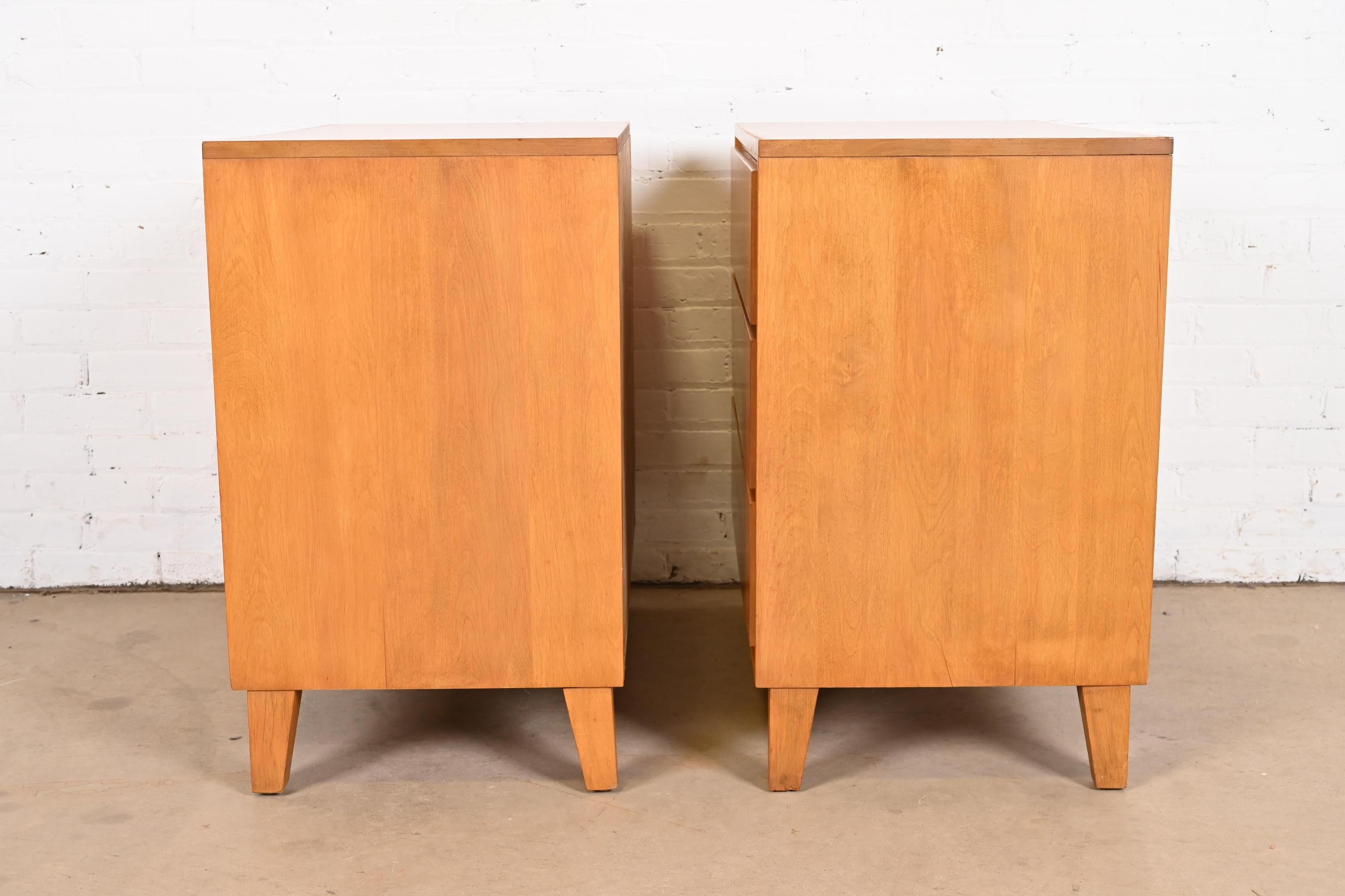 Leslie Diamond for Conant Ball Mid-Century Modern Solid Birch Bedside Chests 9