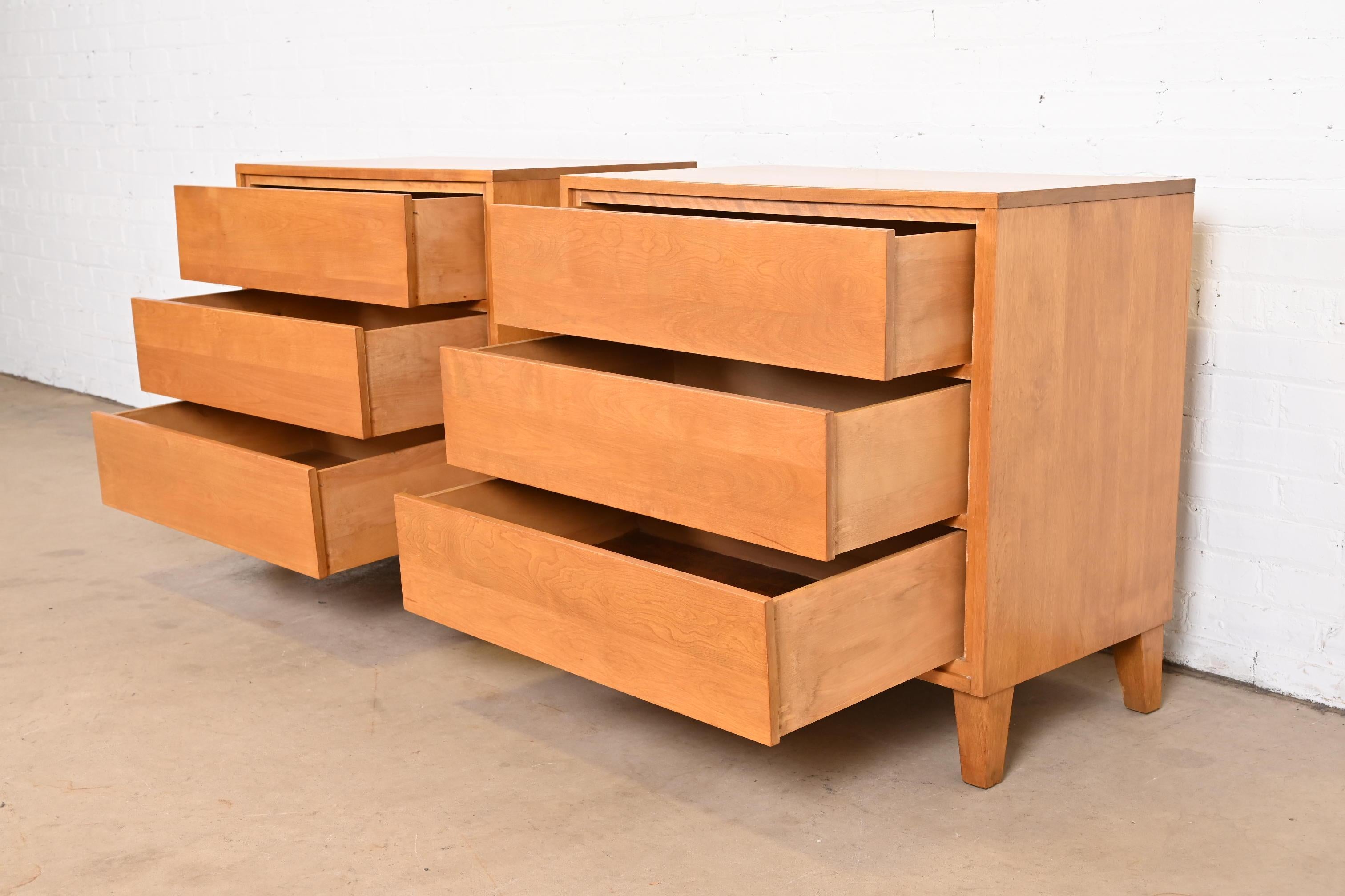 Leslie Diamond for Conant Ball Mid-Century Modern Solid Birch Bedside Chests 4