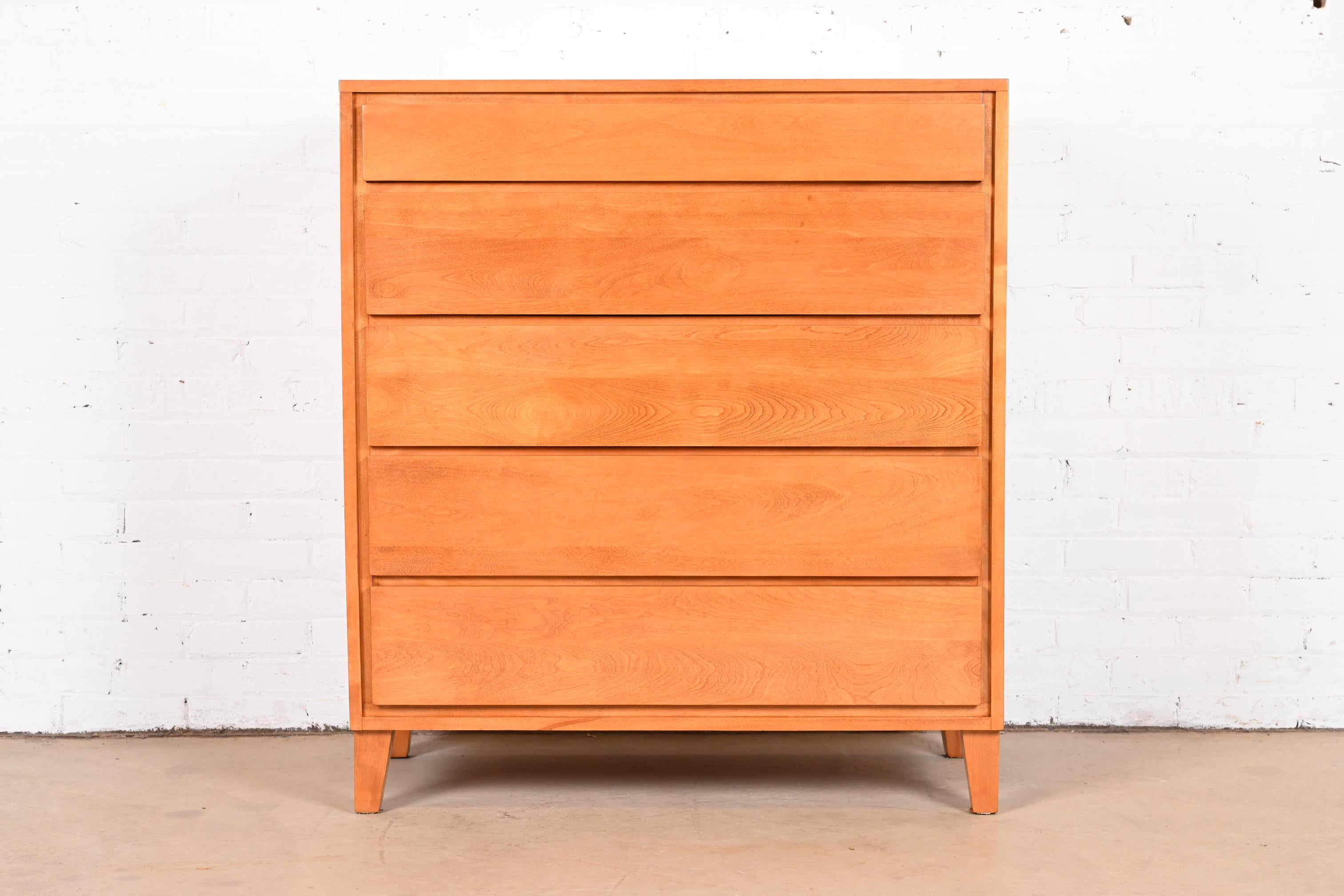Leslie Diamond for Conant Ball Mid-Century Modern Solid Birch Highboy Dresser In Good Condition For Sale In South Bend, IN