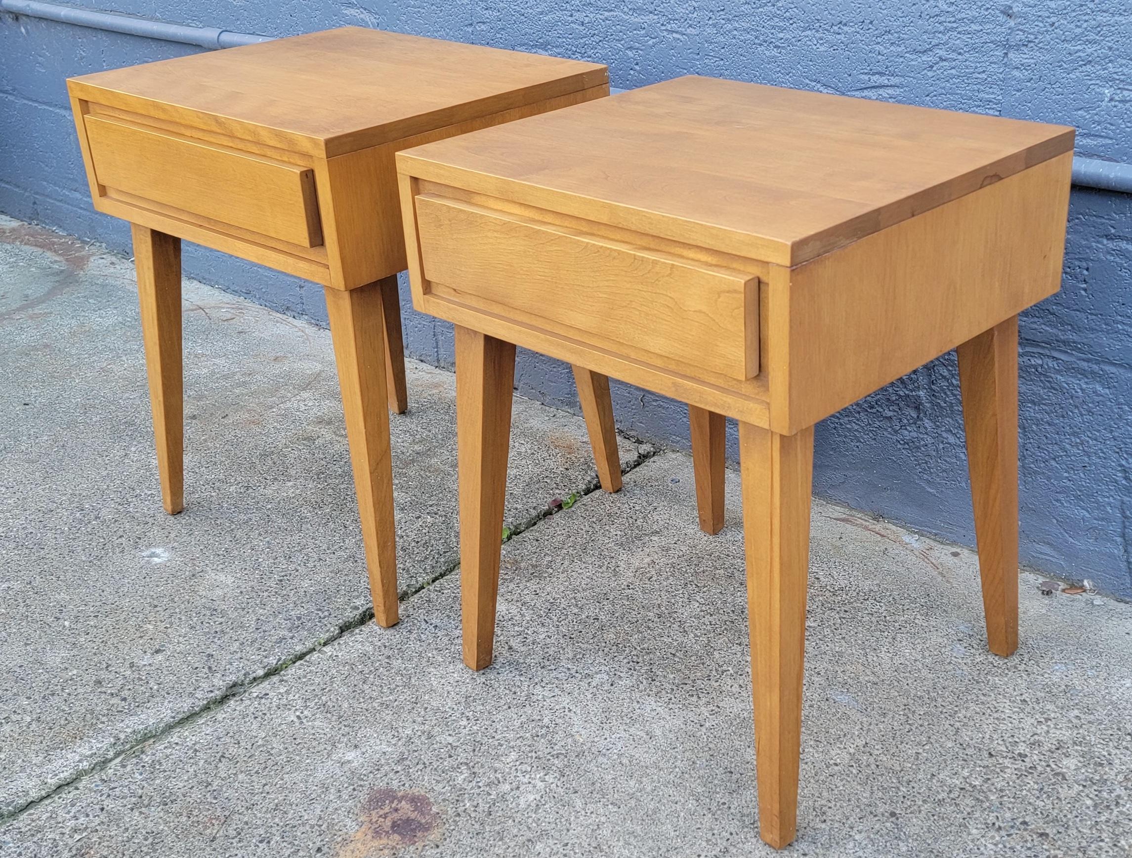 Mid-Century Modern Leslie Diamond for Conant Ball Nightstands
