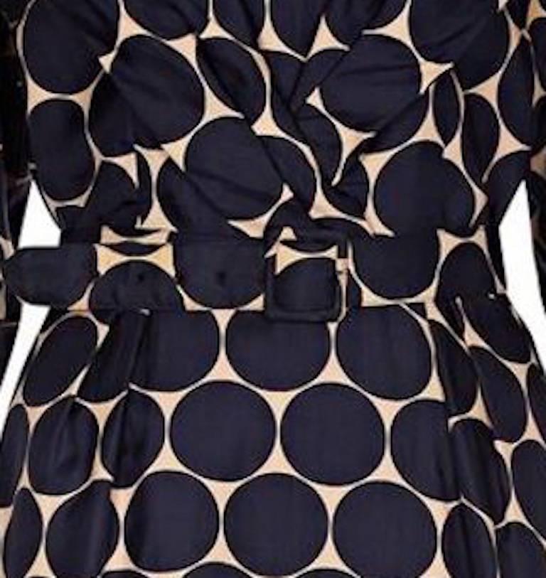 Leslie Fay 1950s Silk Navy and Cream Circle Print Dress With Belt In Excellent Condition In London, GB