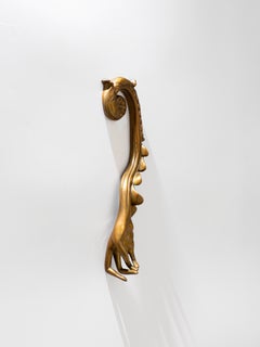 Leslie Fry, Ricezione, Edizione di 10, Bronzo fuso, Serie Cuffed, Sculture manuali
