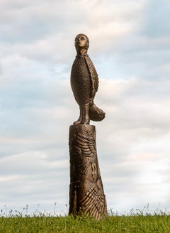 Leslie Fry_Arise_2022_Sculpture_Cast Bronze_Feminist