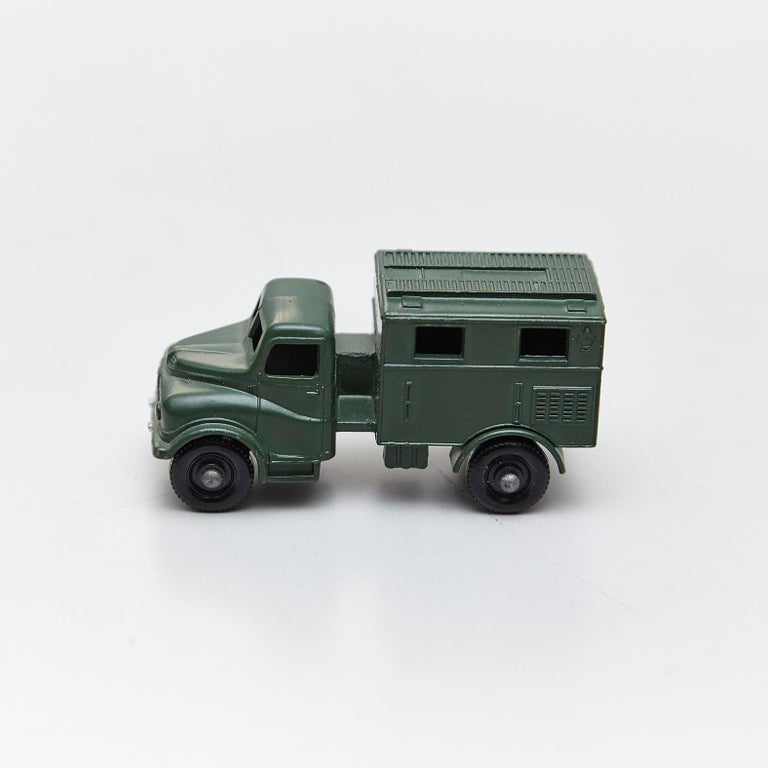 Lesney Matchboxes Series Antique Metal Toy Cars Green Military Free