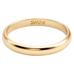 L'Essentielle Wedding Ring in 18k Yellow Gold by Moncomble Paris