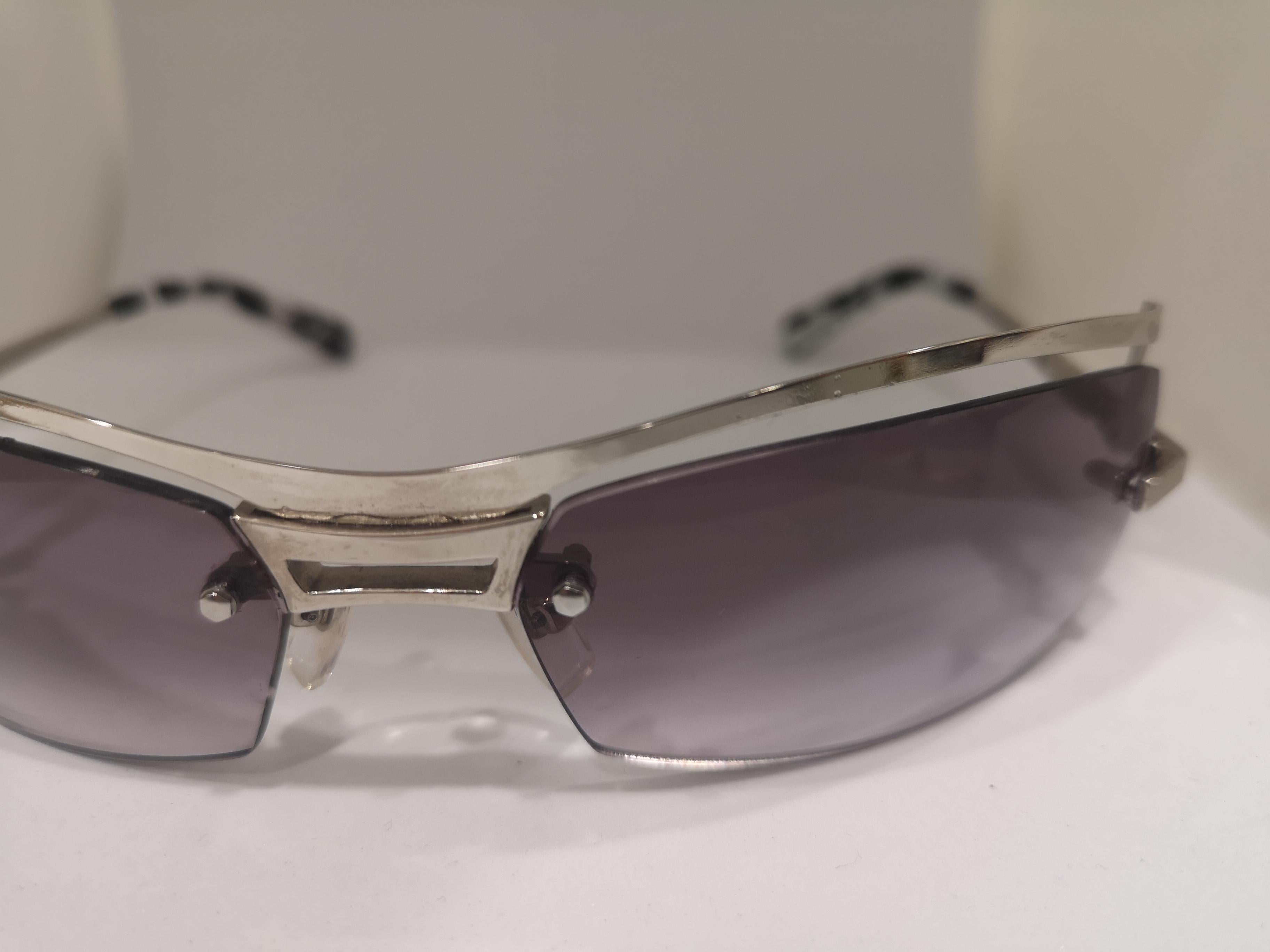 purple lens glasses