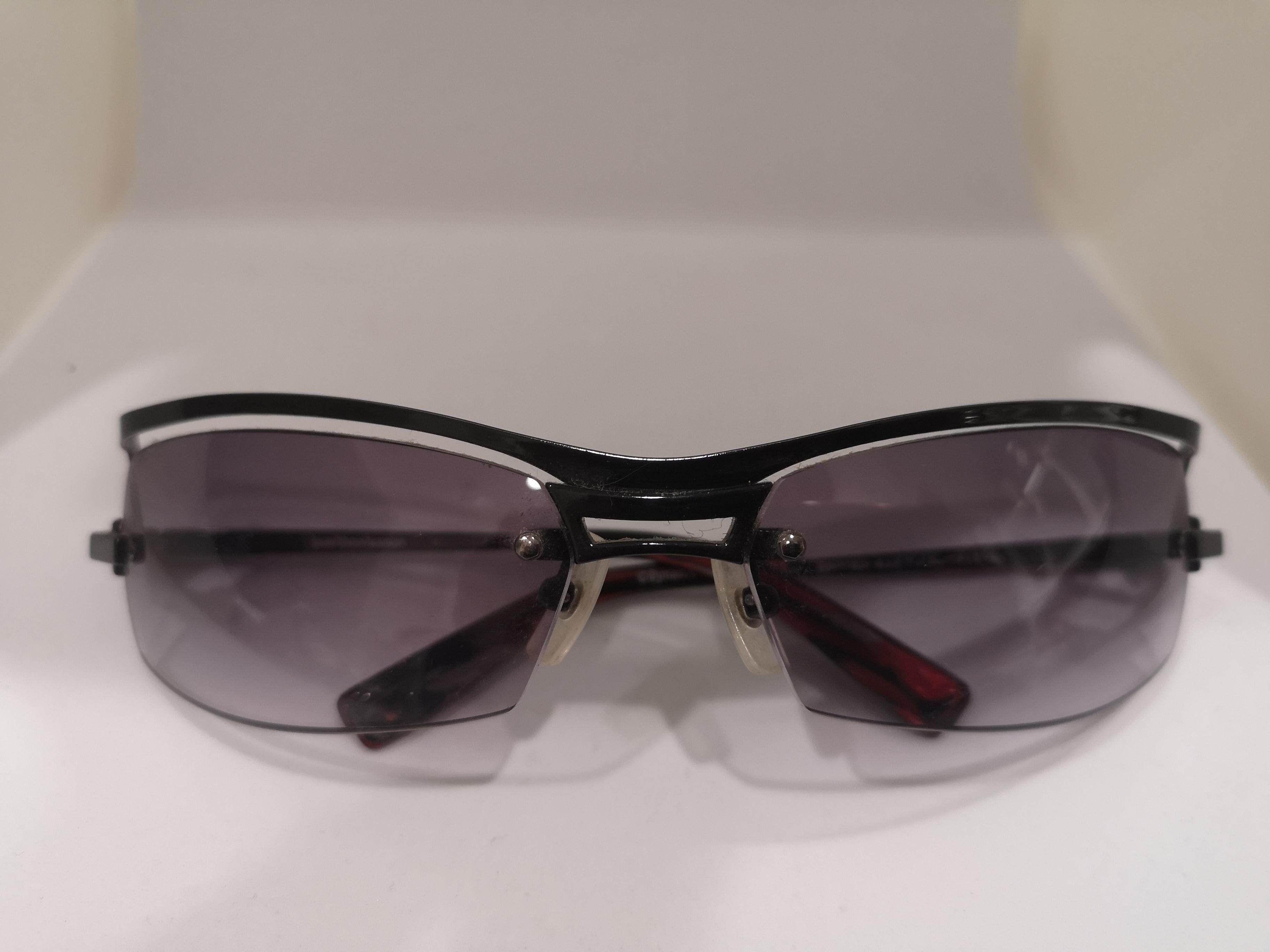 purple lens glasses